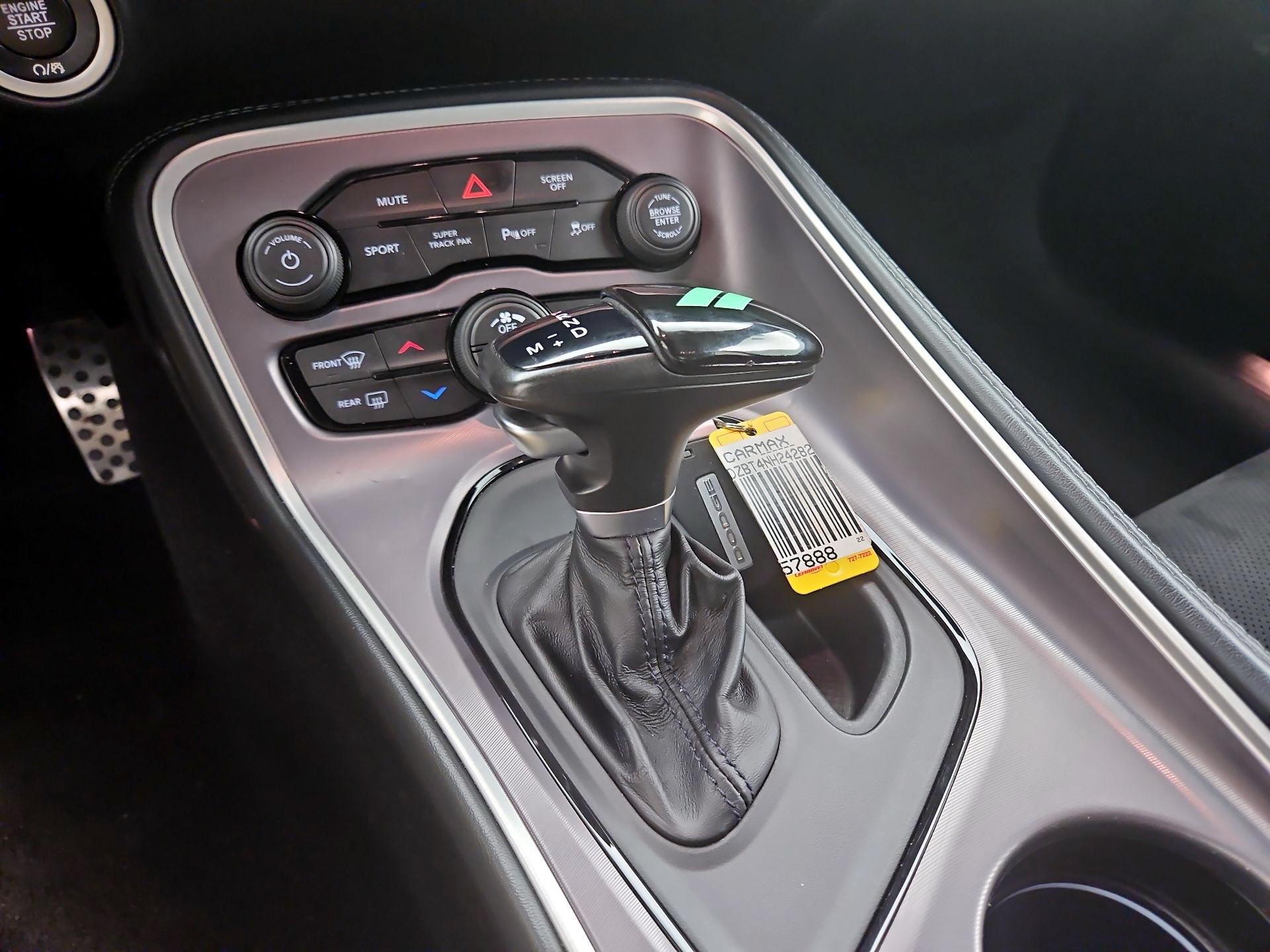 Thumbnail: 2022 Dodge Challenger - 17