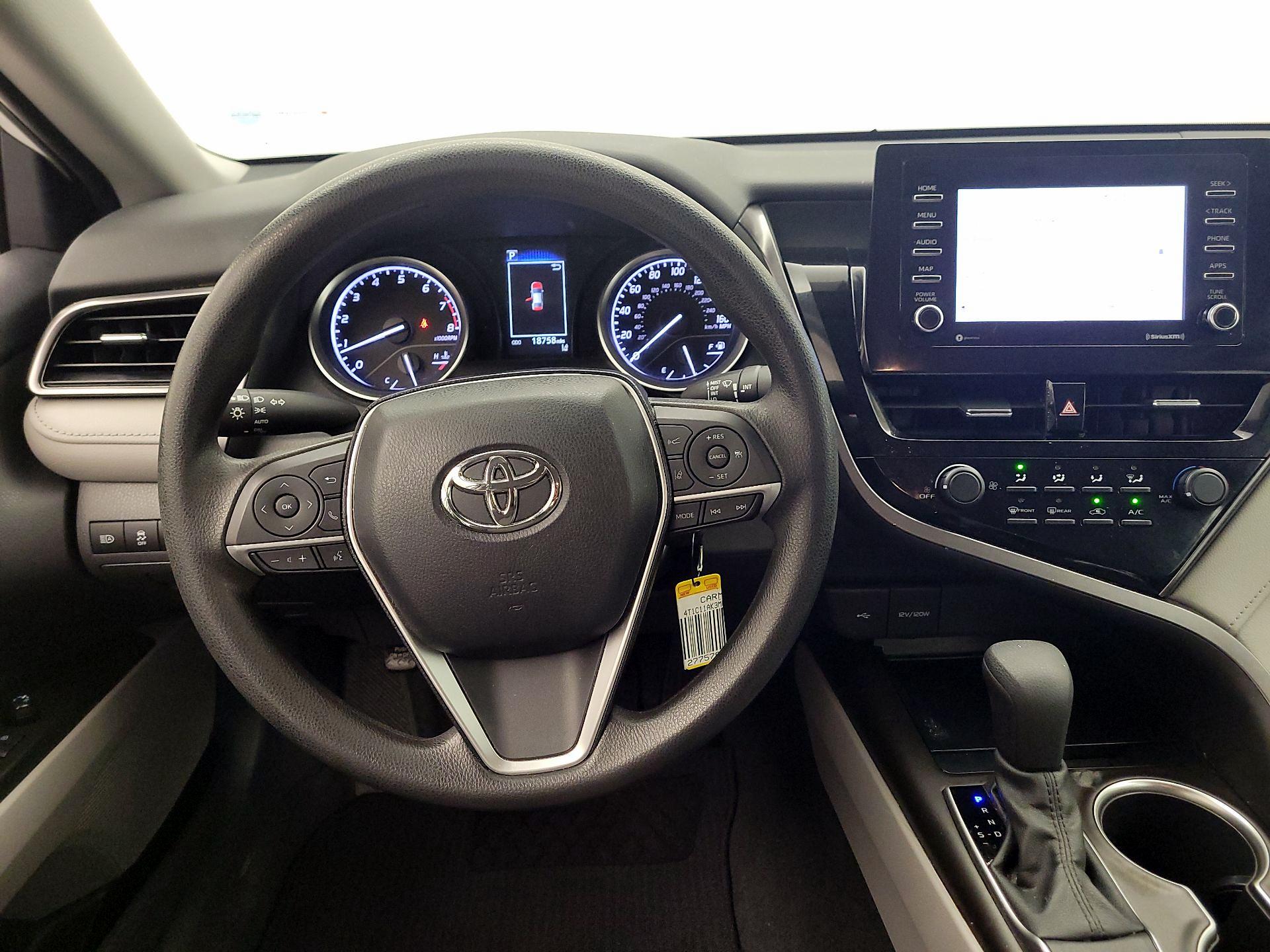 Thumbnail: 2021 Toyota Camry - 10