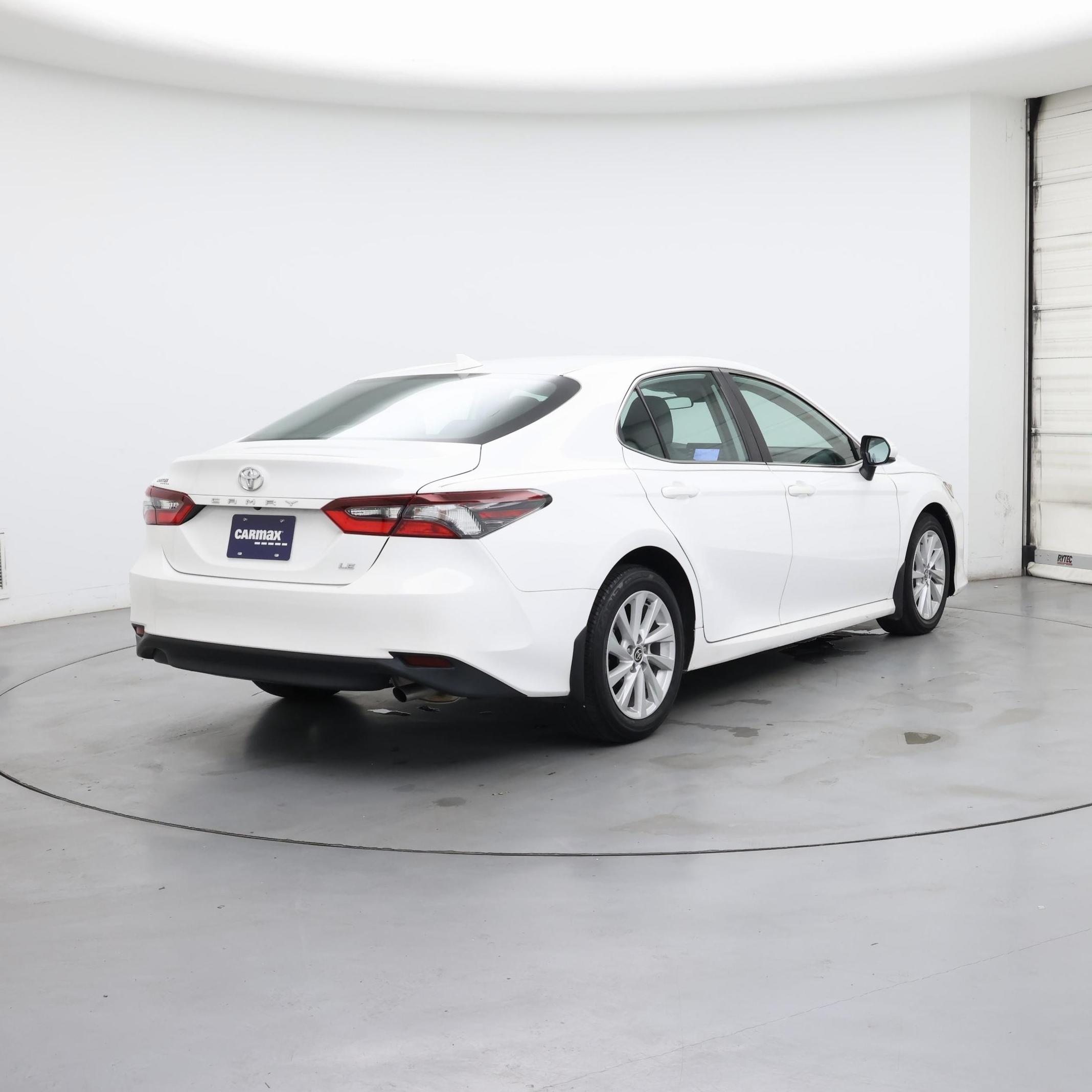 Thumbnail: 2021 Toyota Camry - 8