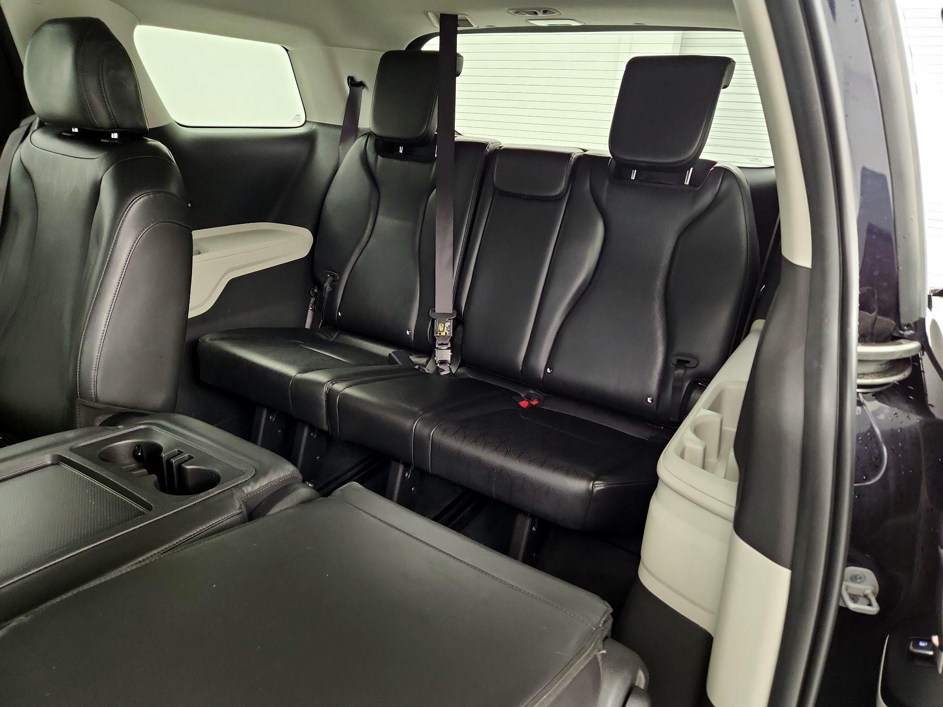 Thumbnail: 2022 Kia Carnival - 20