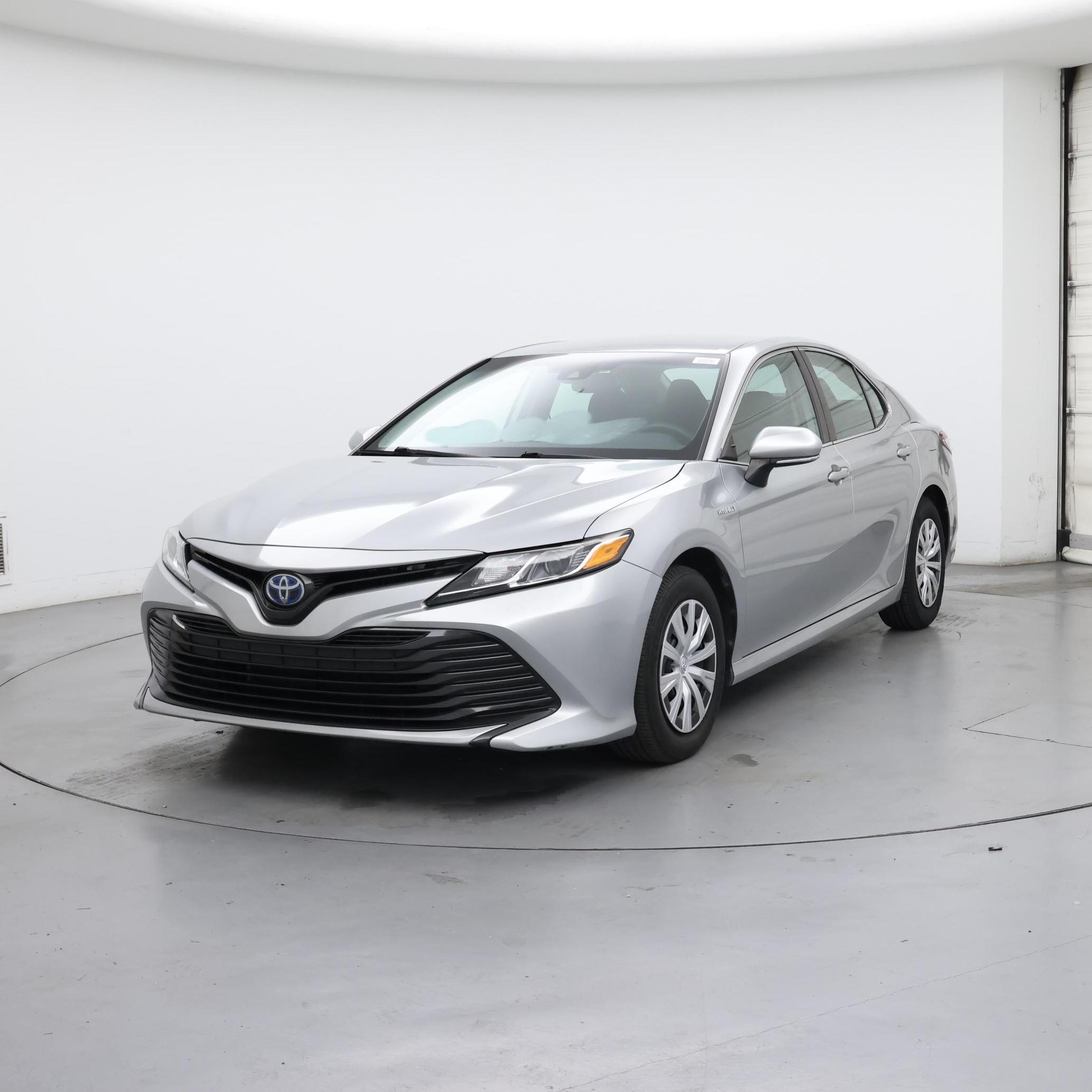 Thumbnail: 2020 Toyota Camry - 4