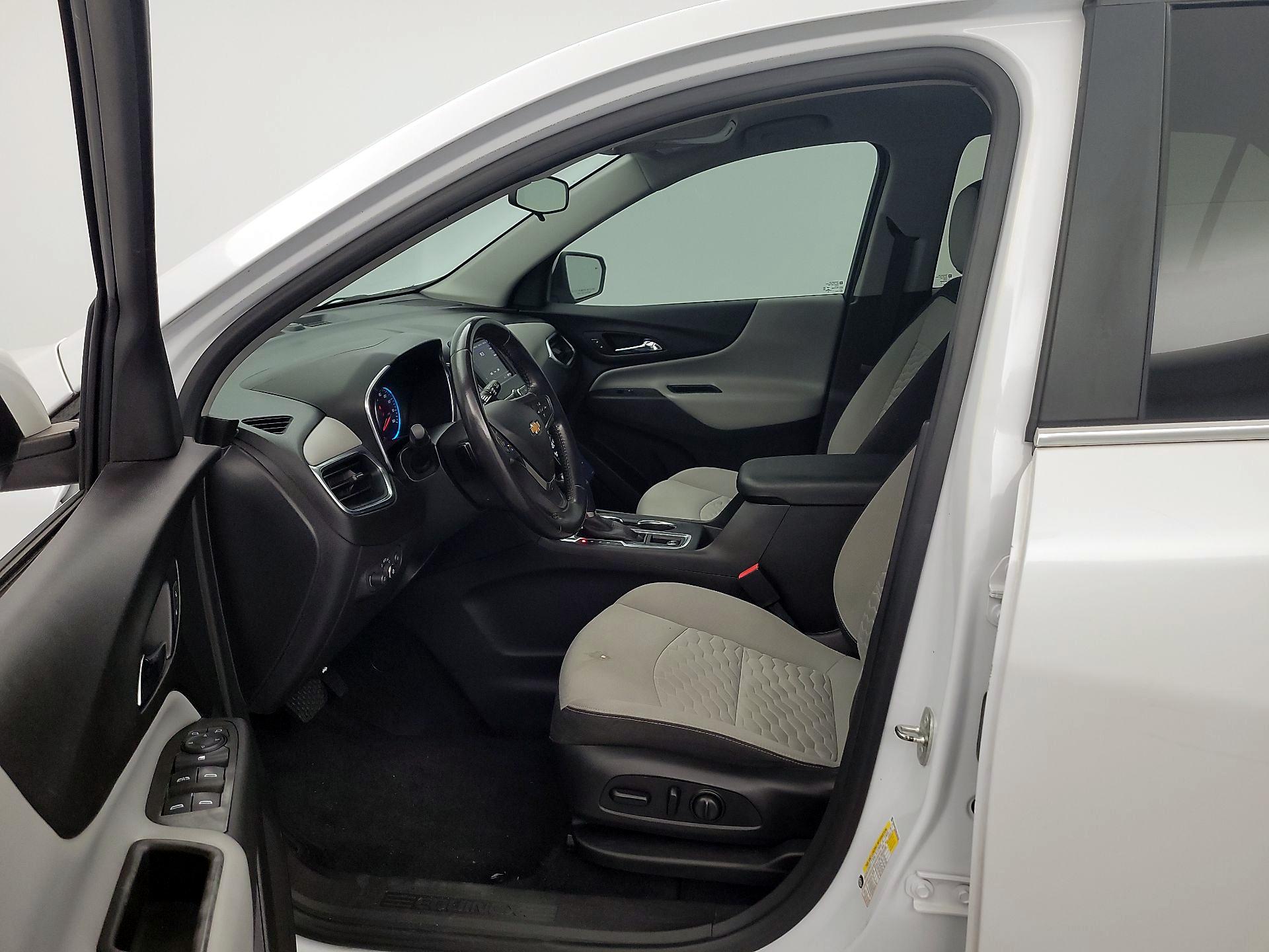 Thumbnail: 2021 Chevrolet Equinox - 11