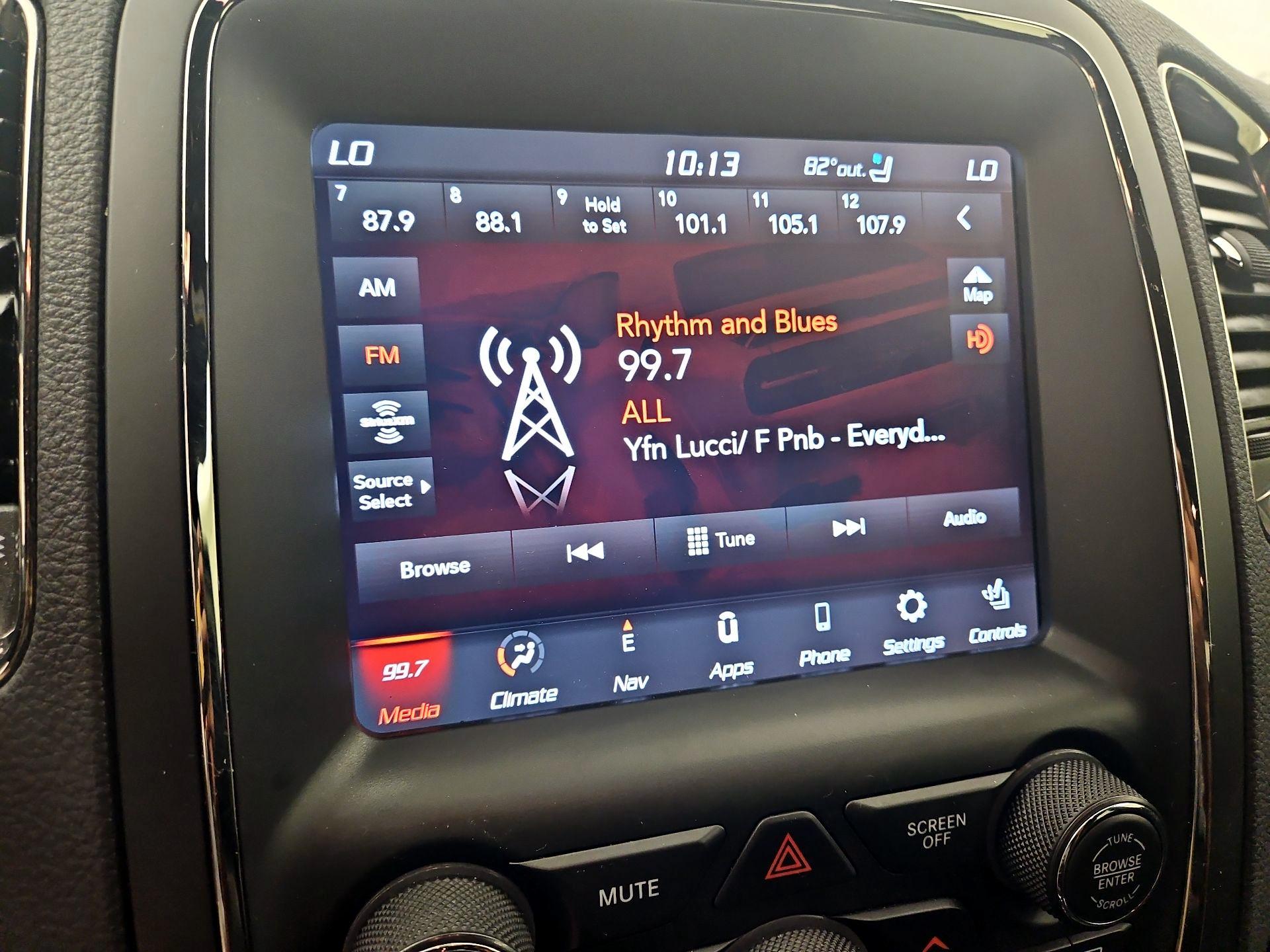 Thumbnail: 2020 Dodge Durango - 15