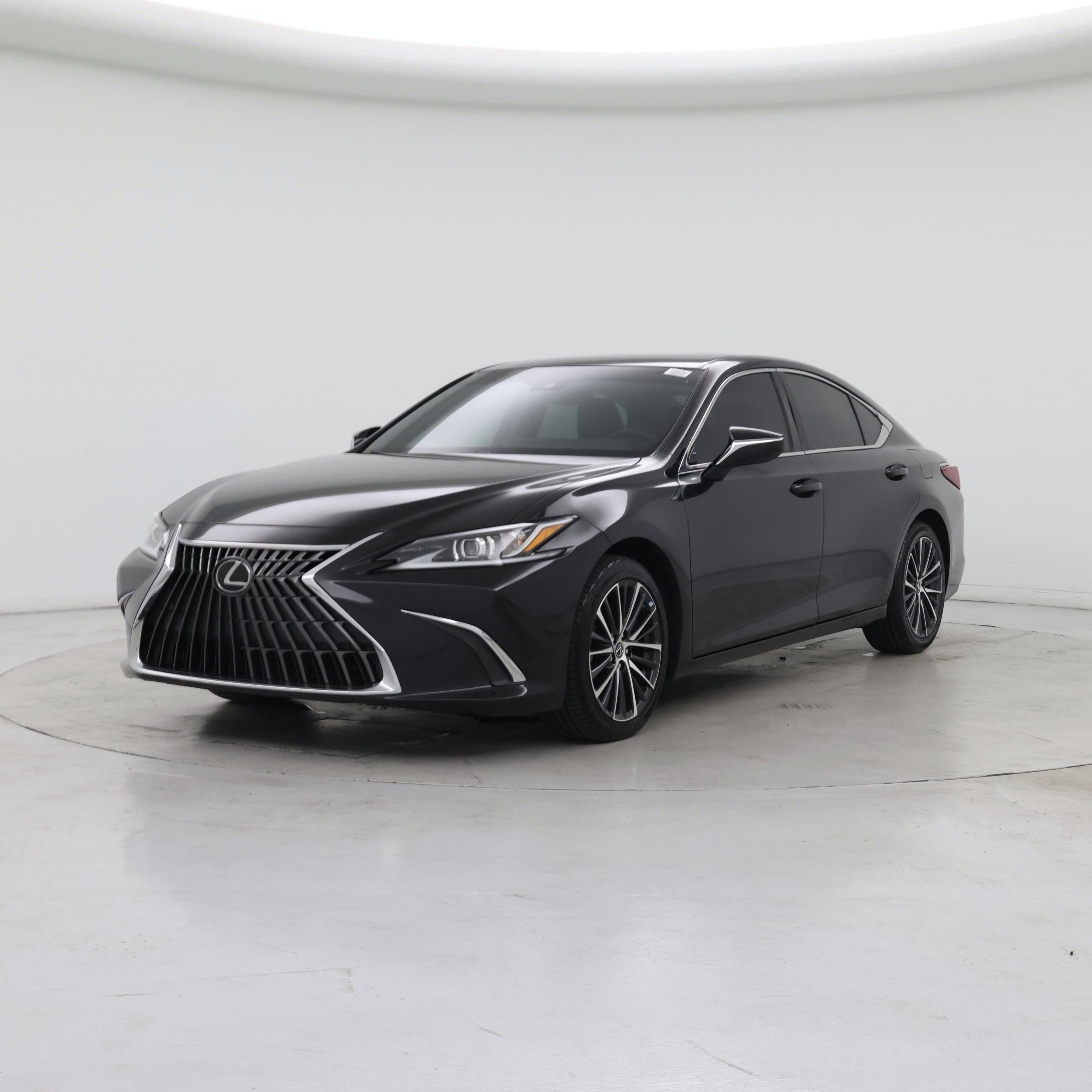 Thumbnail: 2022 Lexus ES - 4