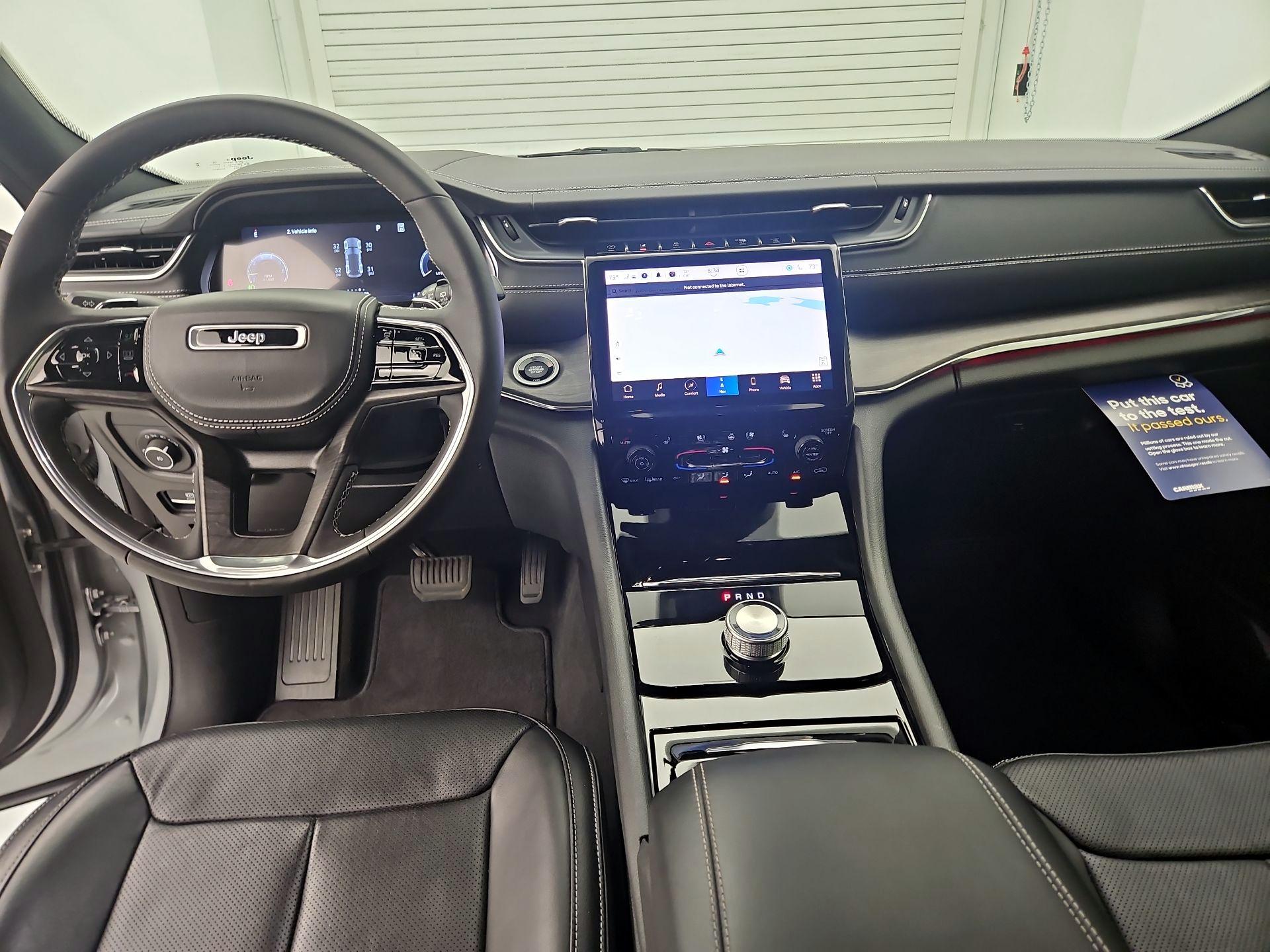 Thumbnail: 2023 Jeep Grand Cherokee - 9