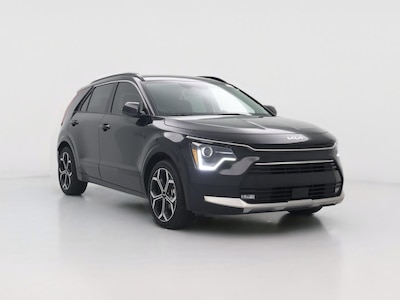 Black 2023 Kia Niro EX