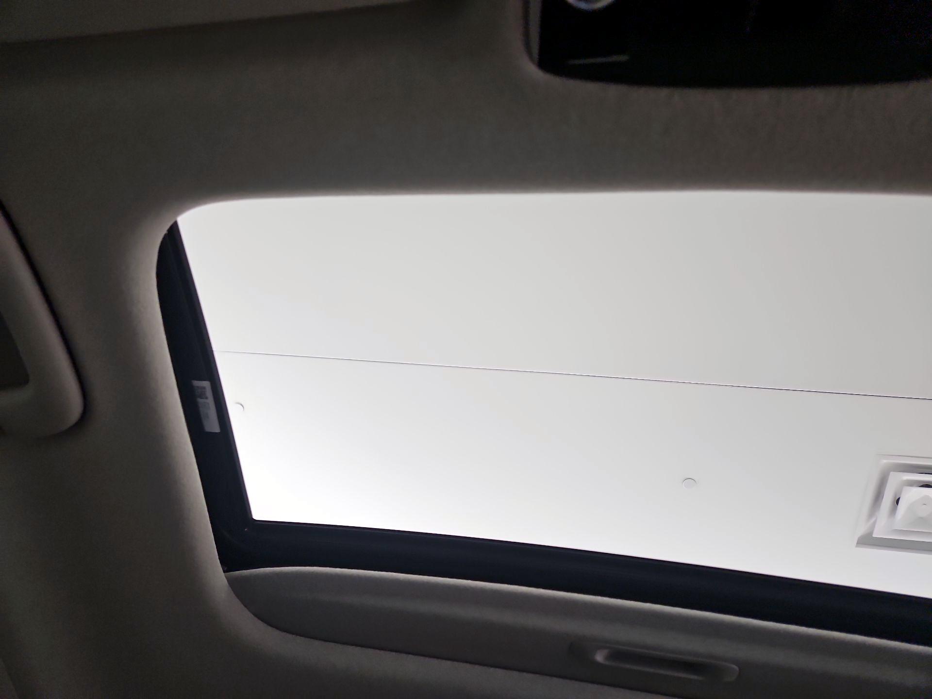 Thumbnail: 2023 Kia Niro - 20