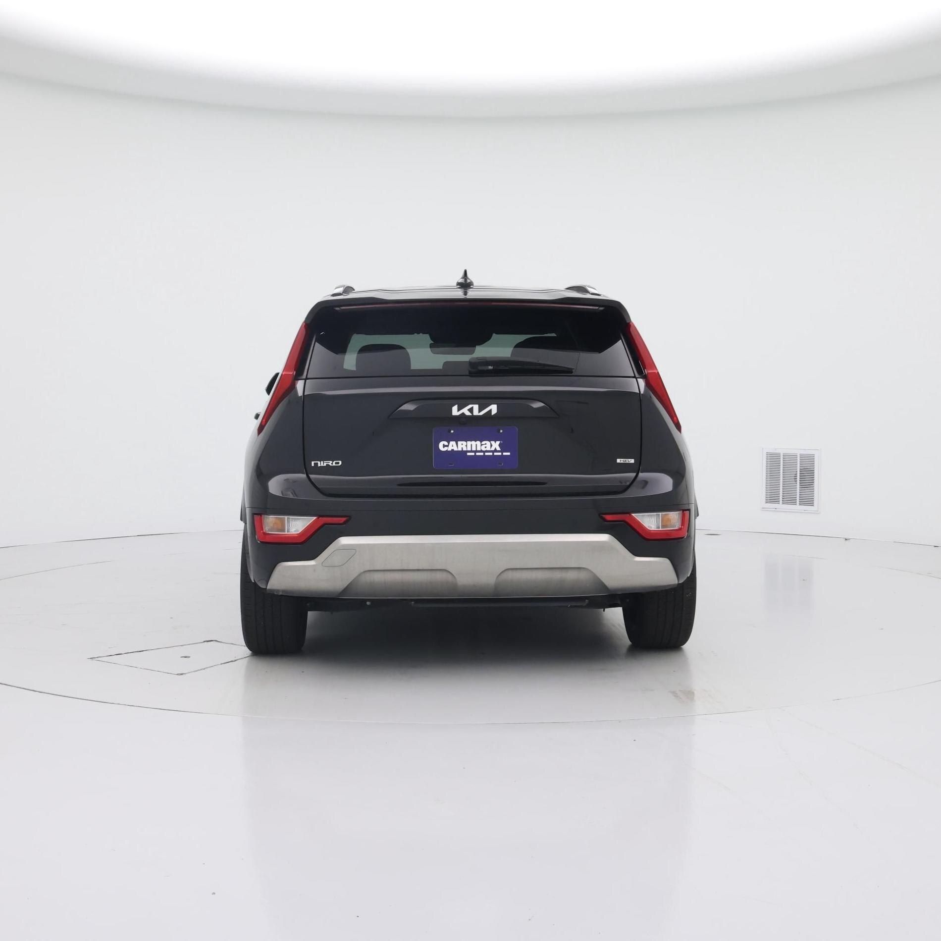 Thumbnail: 2023 Kia Niro - 6