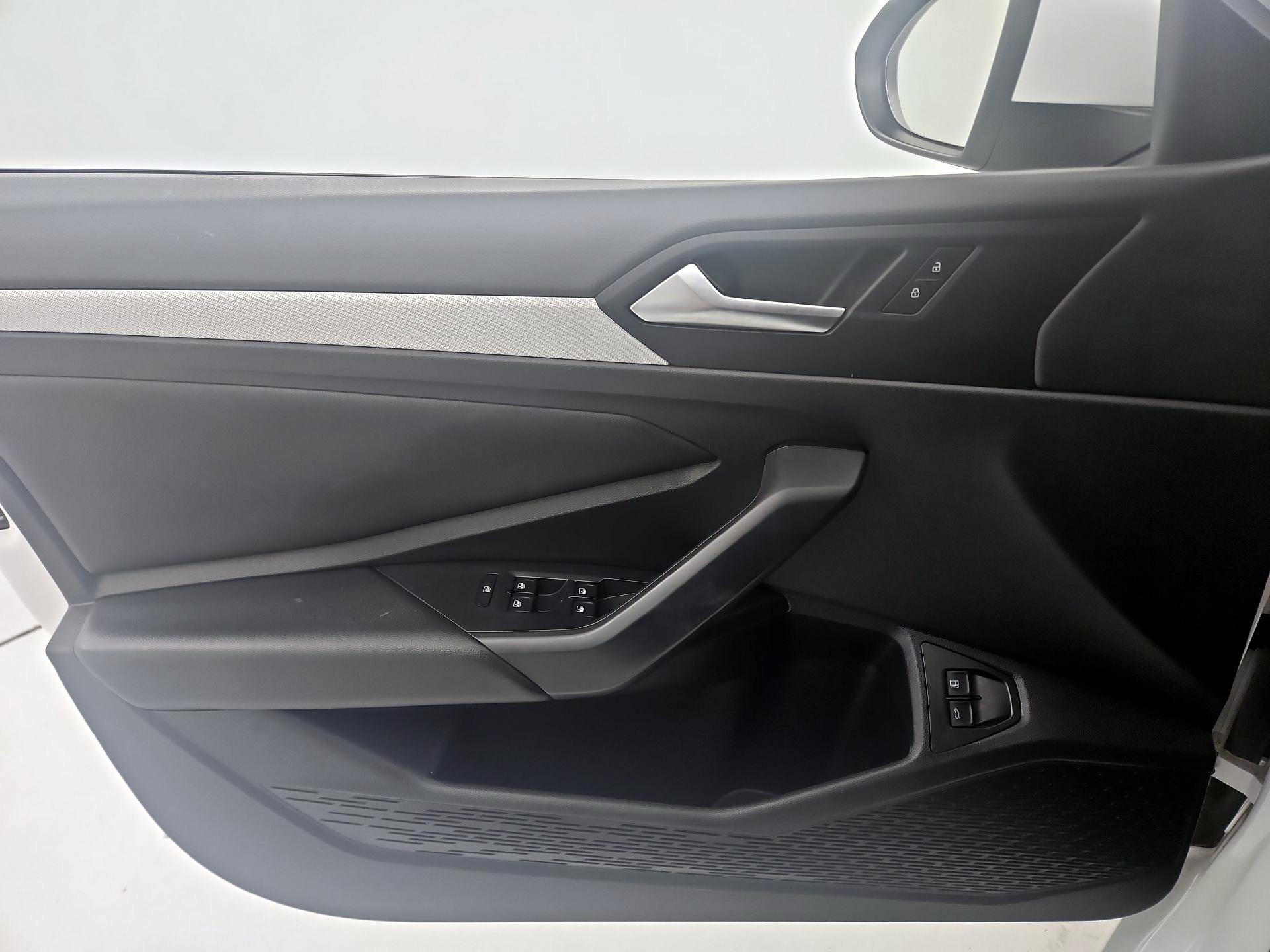 Thumbnail: 2020 Volkswagen Jetta - 12