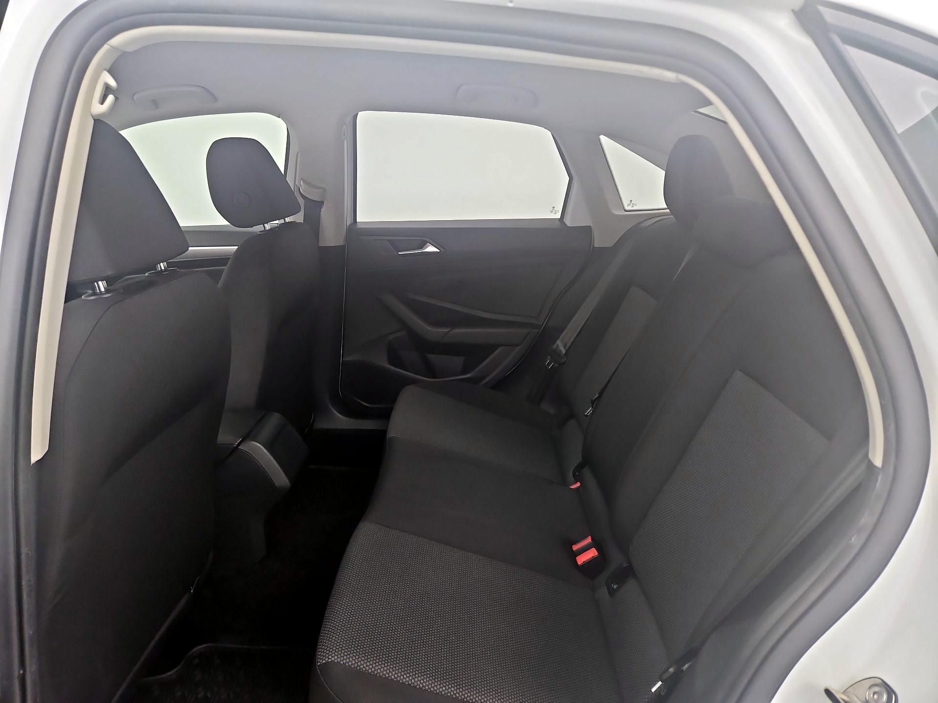 Thumbnail: 2020 Volkswagen Jetta - 19