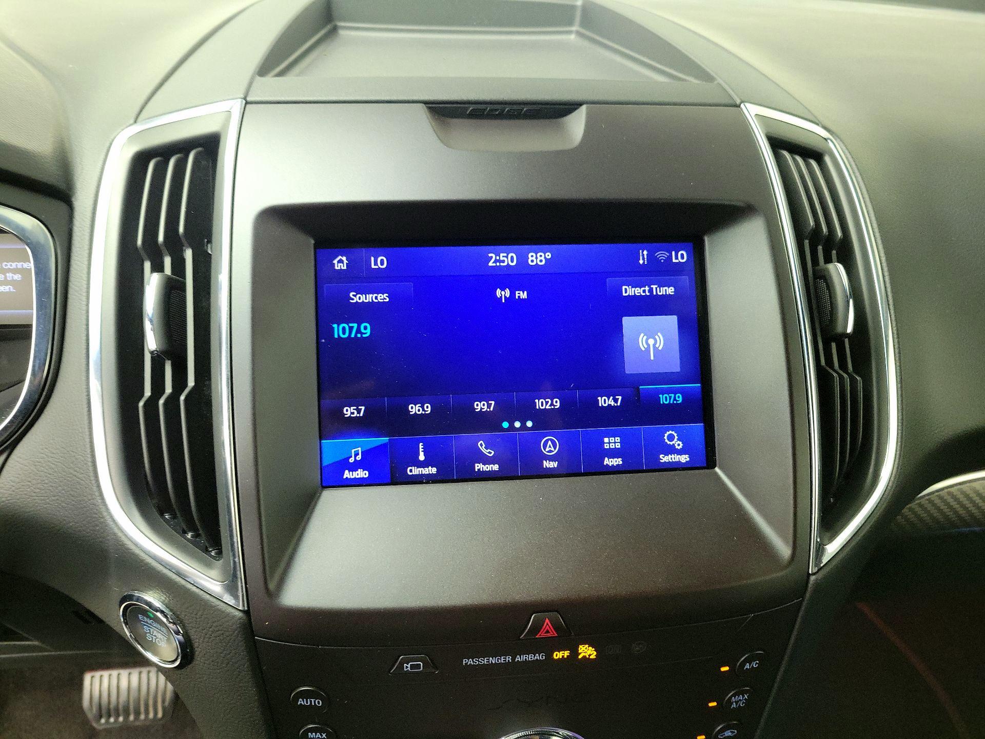 Thumbnail: 2020 Ford Edge - 16