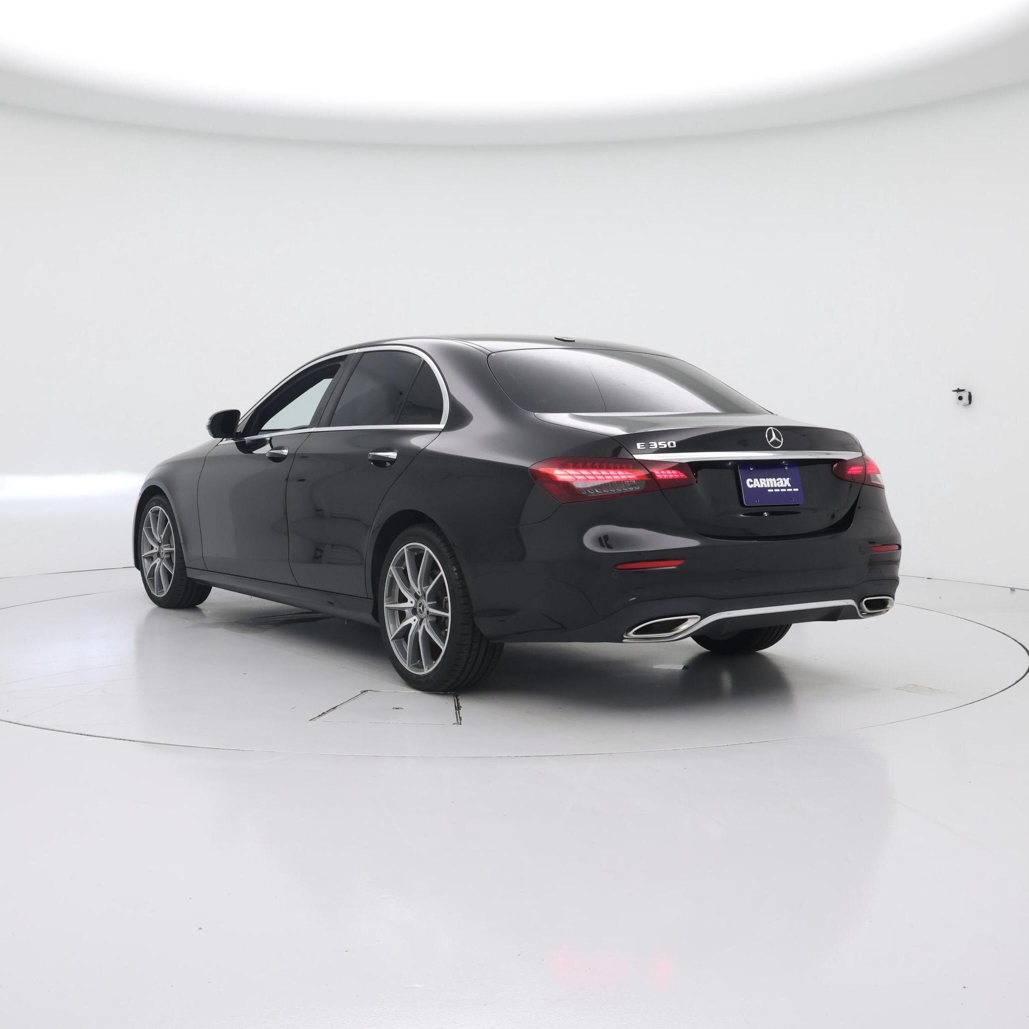 Thumbnail: 2022 Mercedes-Benz E-Class - 2