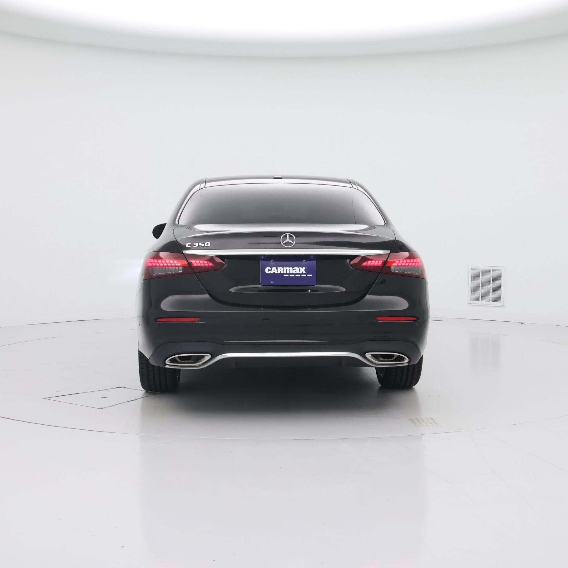Thumbnail: 2022 Mercedes-Benz E-Class - 6