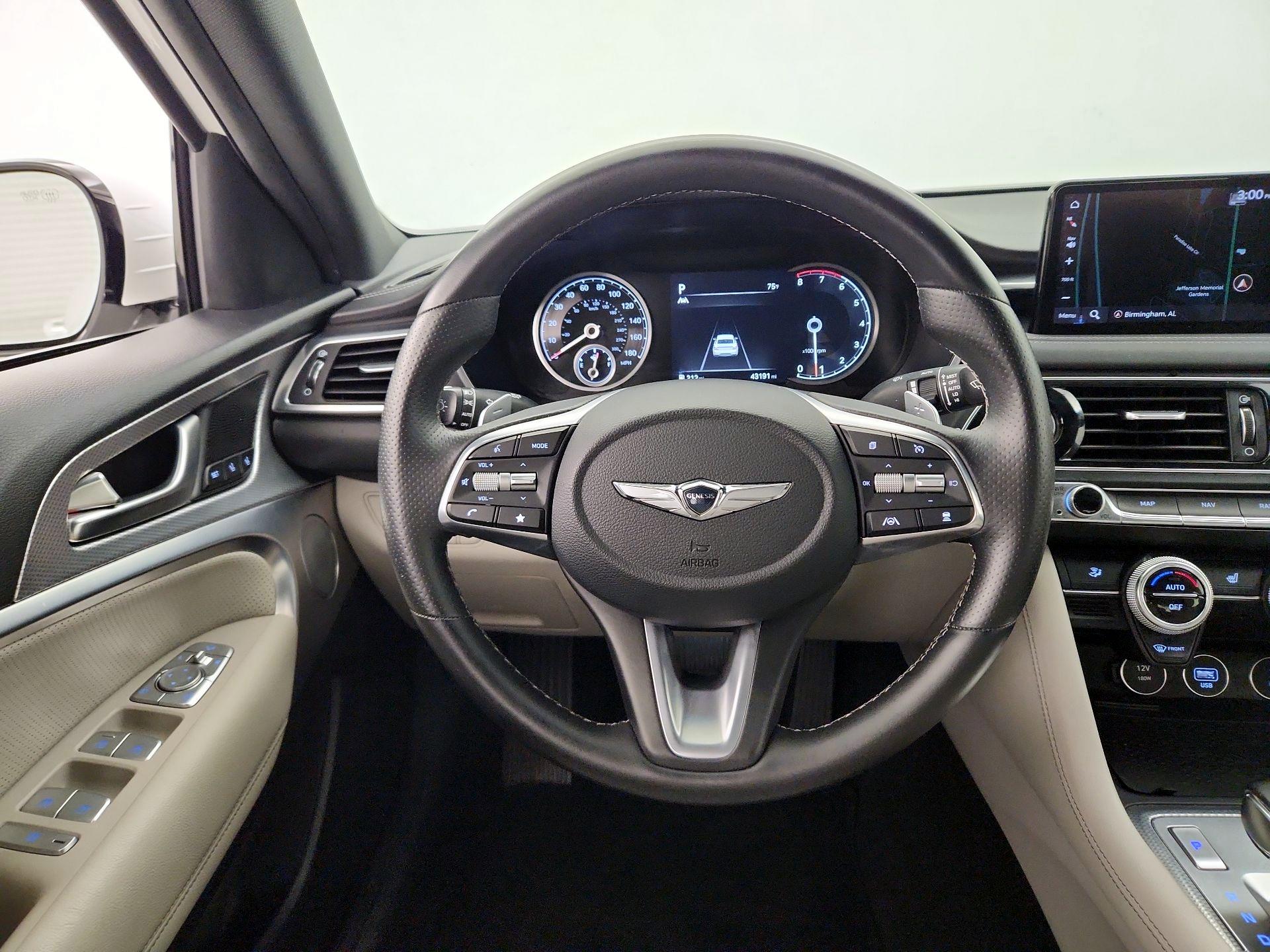 Thumbnail: 2022 Genesis G70 - 10