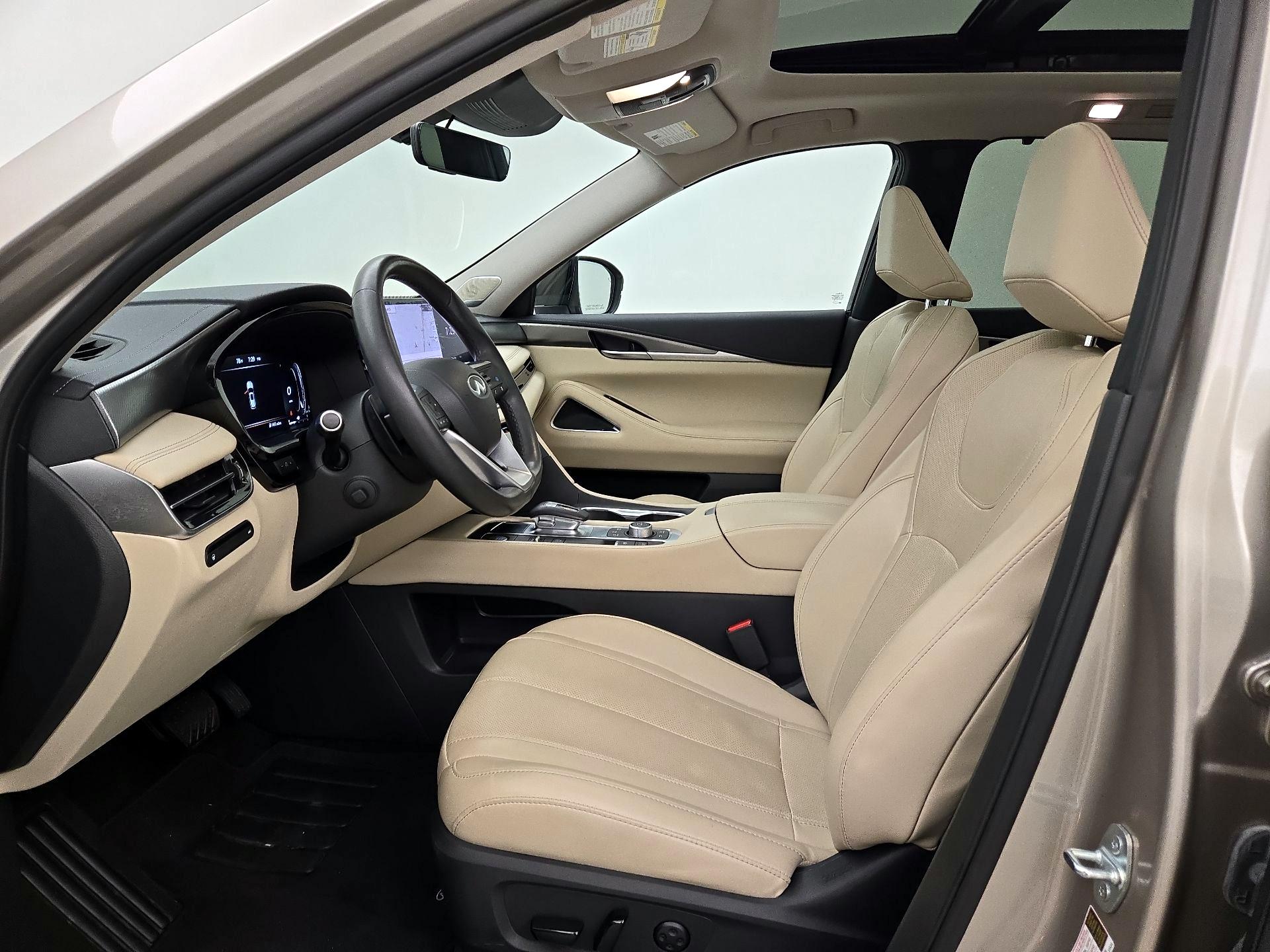 Thumbnail: 2023 INFINITI QX60 - 11