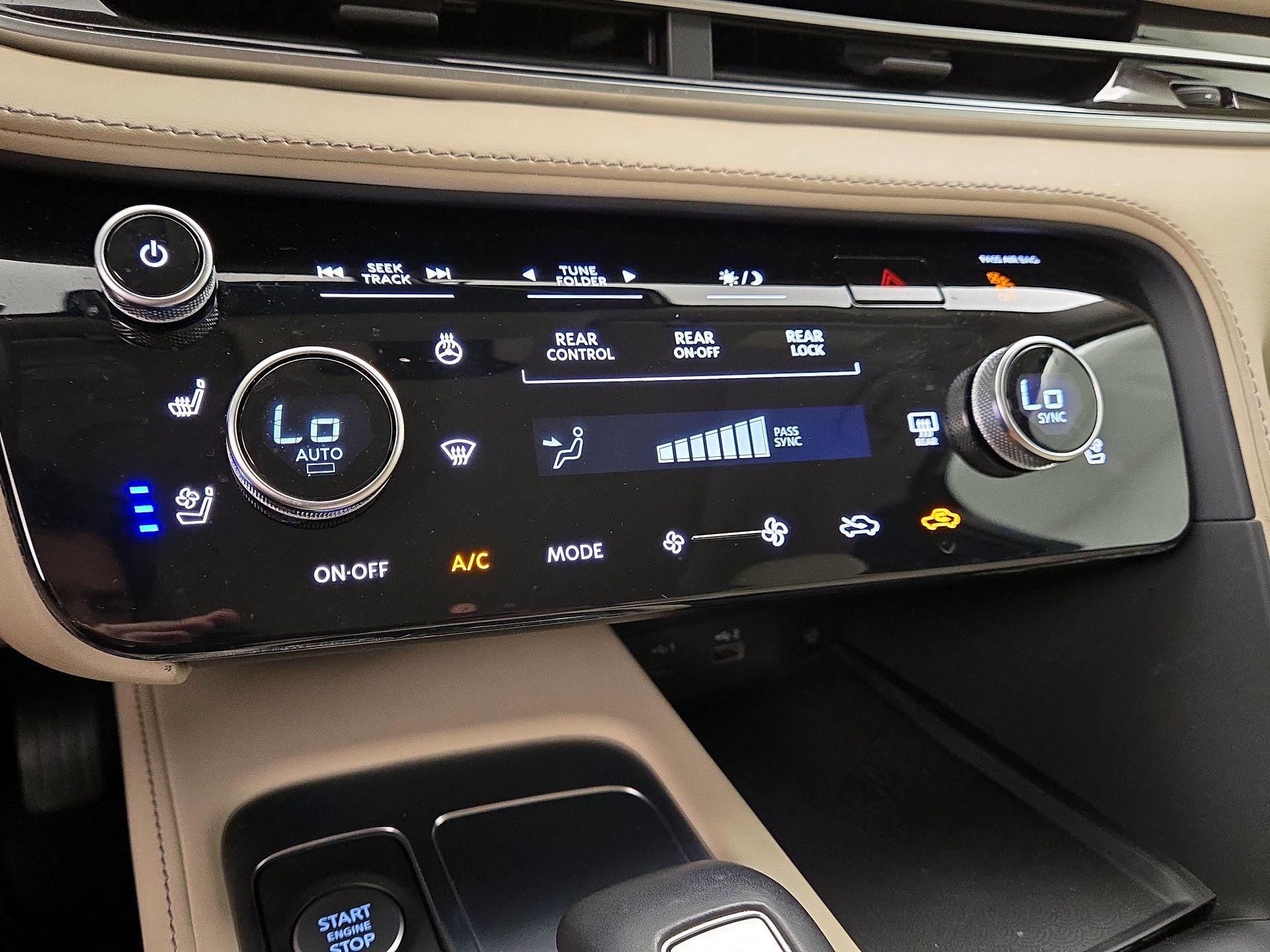 Thumbnail: 2023 INFINITI QX60 - 17