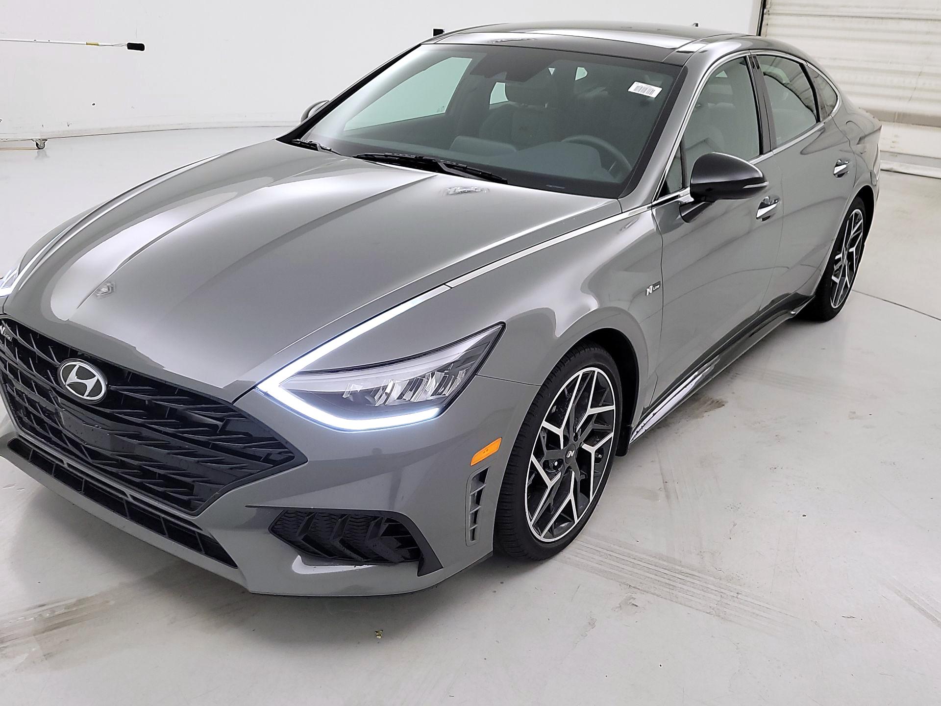 Thumbnail: 2022 Hyundai Sonata - 3