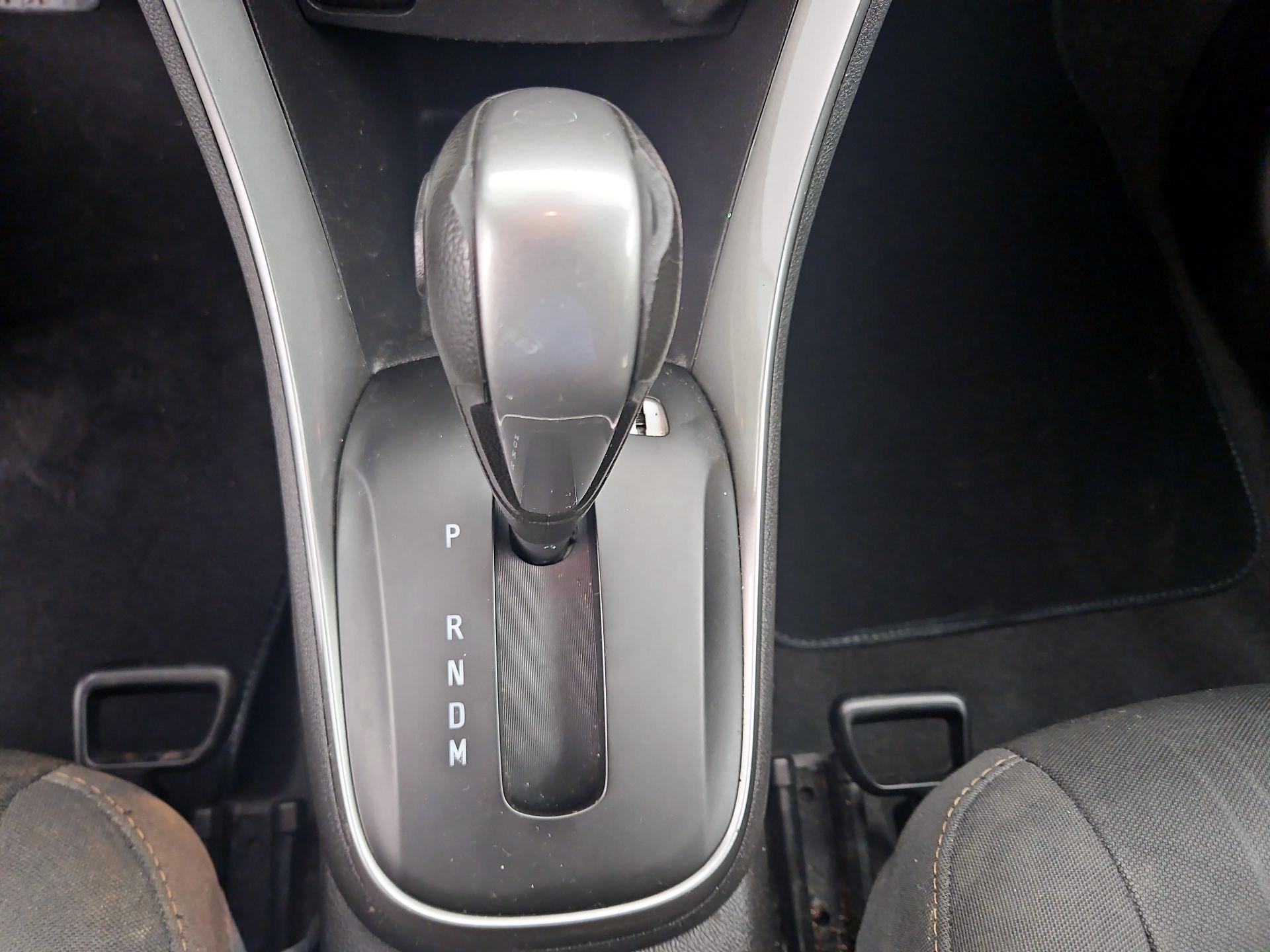Thumbnail: 2020 Chevrolet Trax - 17
