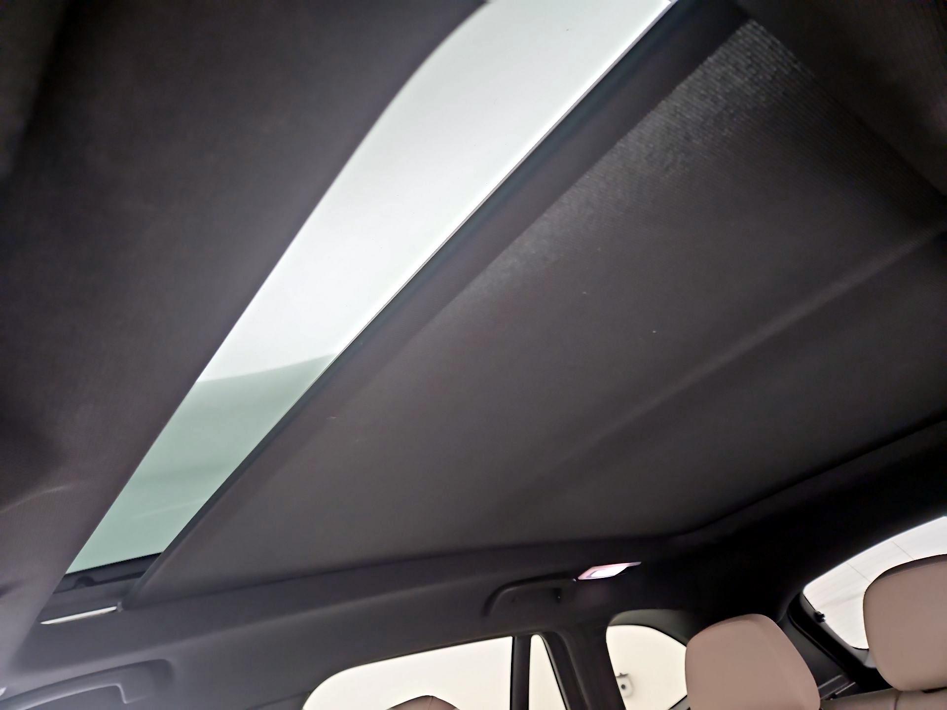 Thumbnail: 2020 BMW X1 - 19