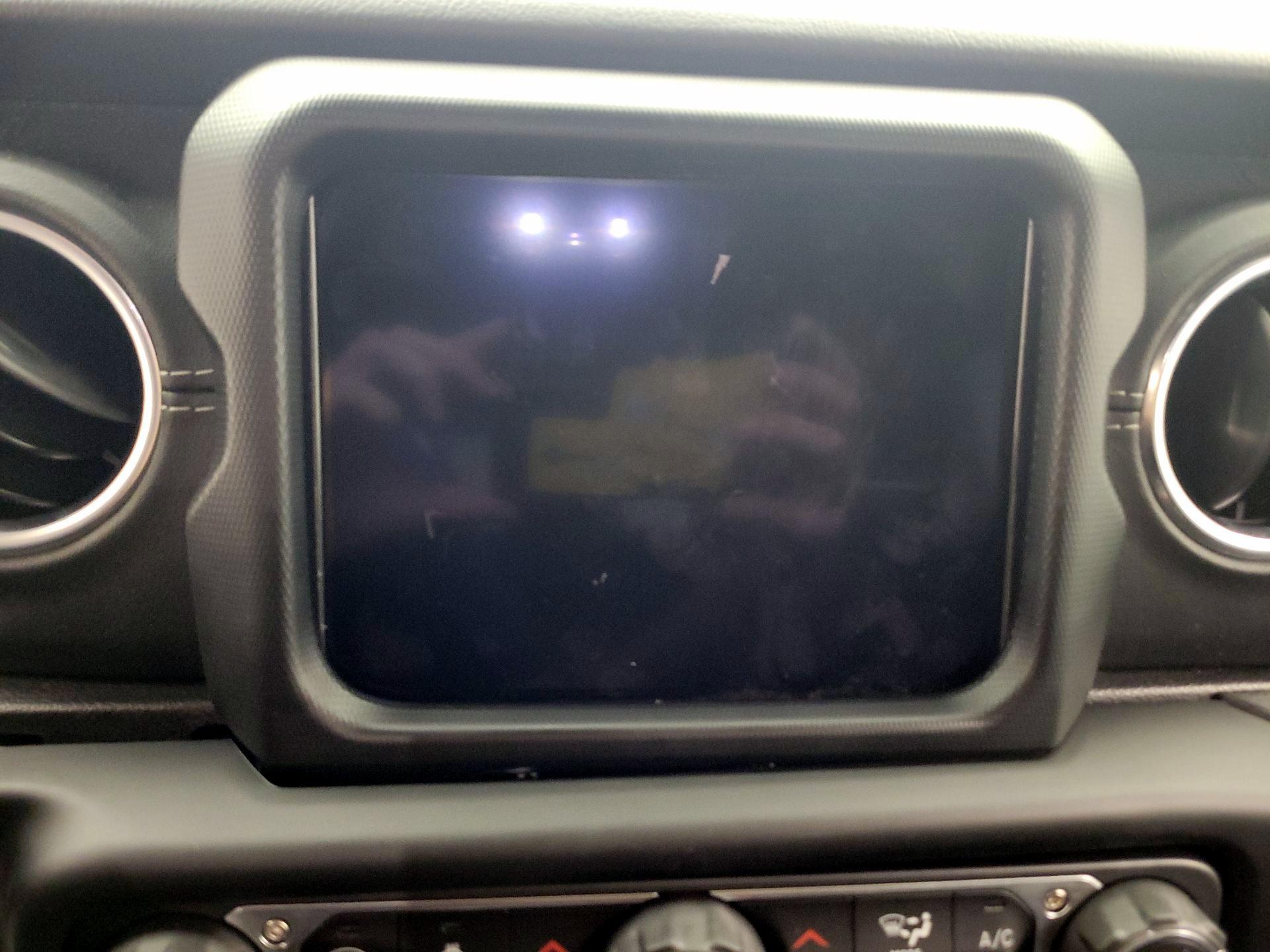 Thumbnail: 2020 Jeep Wrangler - 15