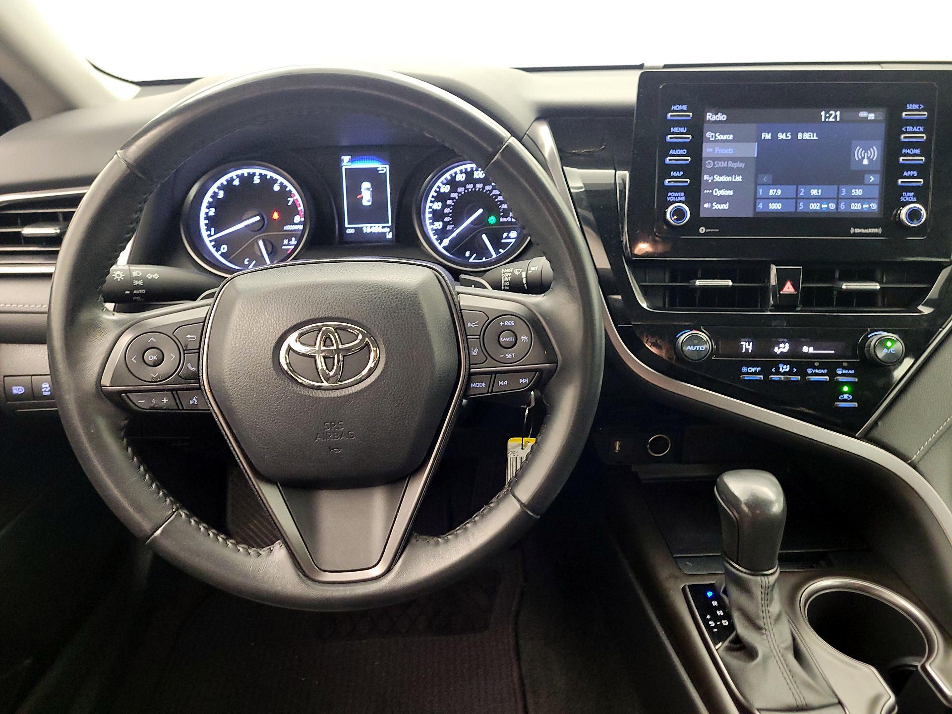 Thumbnail: 2021 Toyota Camry - 10