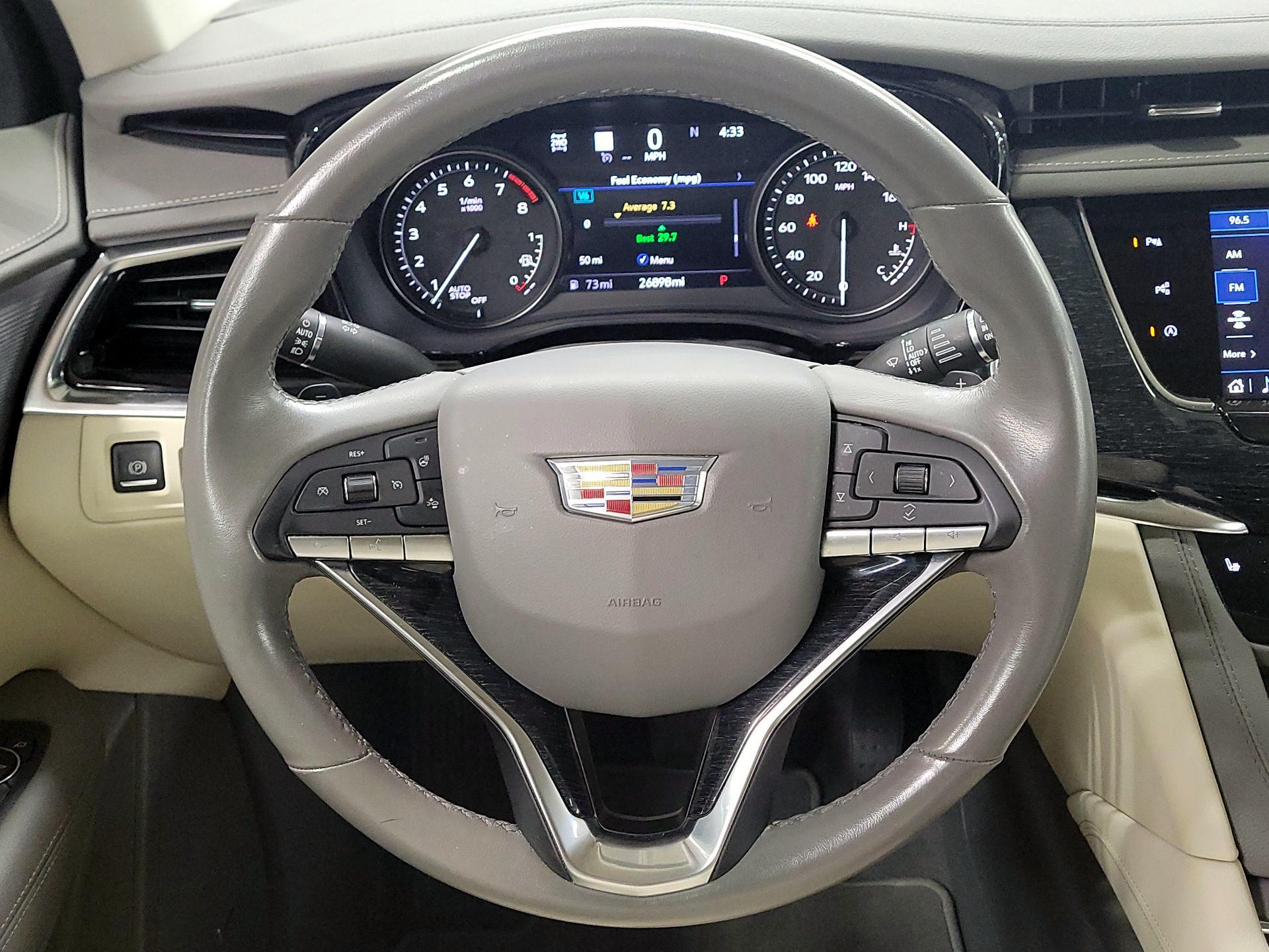 Thumbnail: 2022 Cadillac XT6 - 10