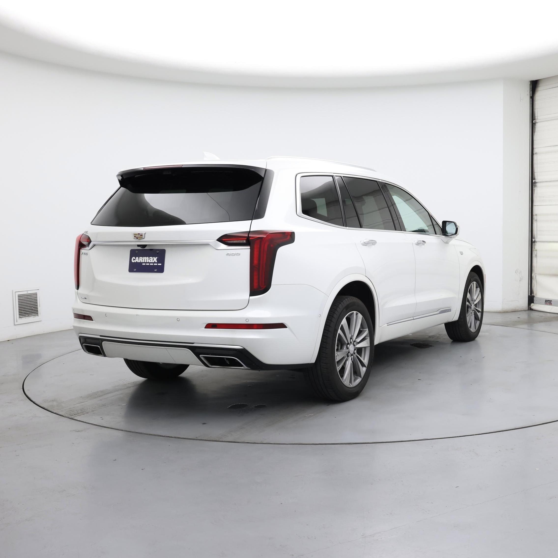 Thumbnail: 2022 Cadillac XT6 - 8