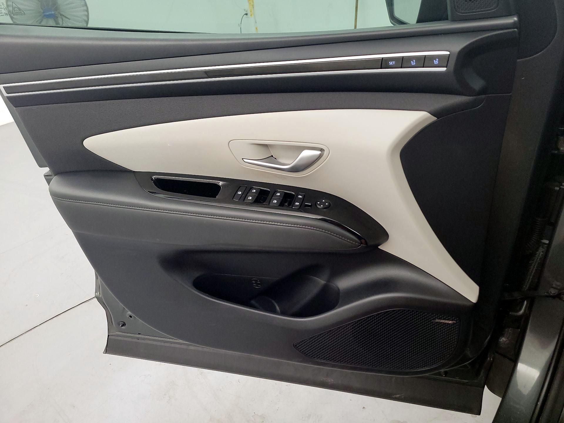 Thumbnail: 2022 Hyundai Tucson - 12