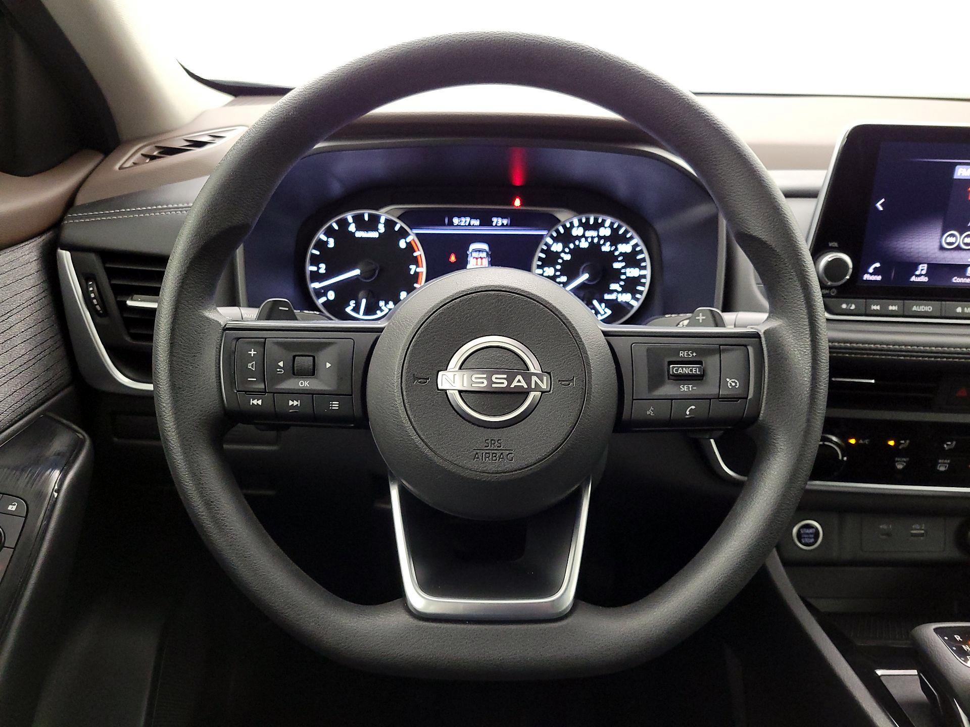 Thumbnail: 2023 Nissan Rogue - 10