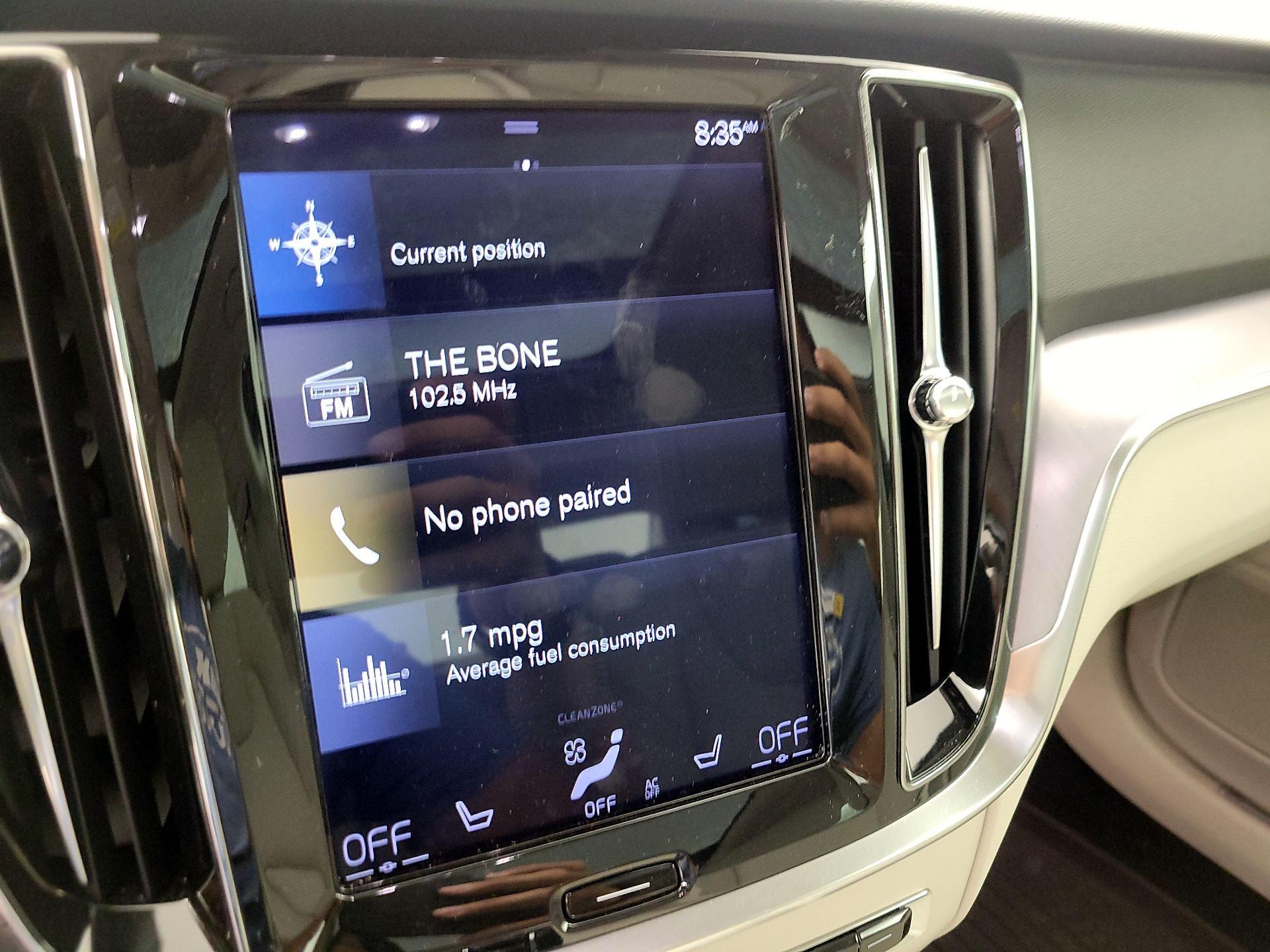 Thumbnail: 2019 Volvo S60 - 16