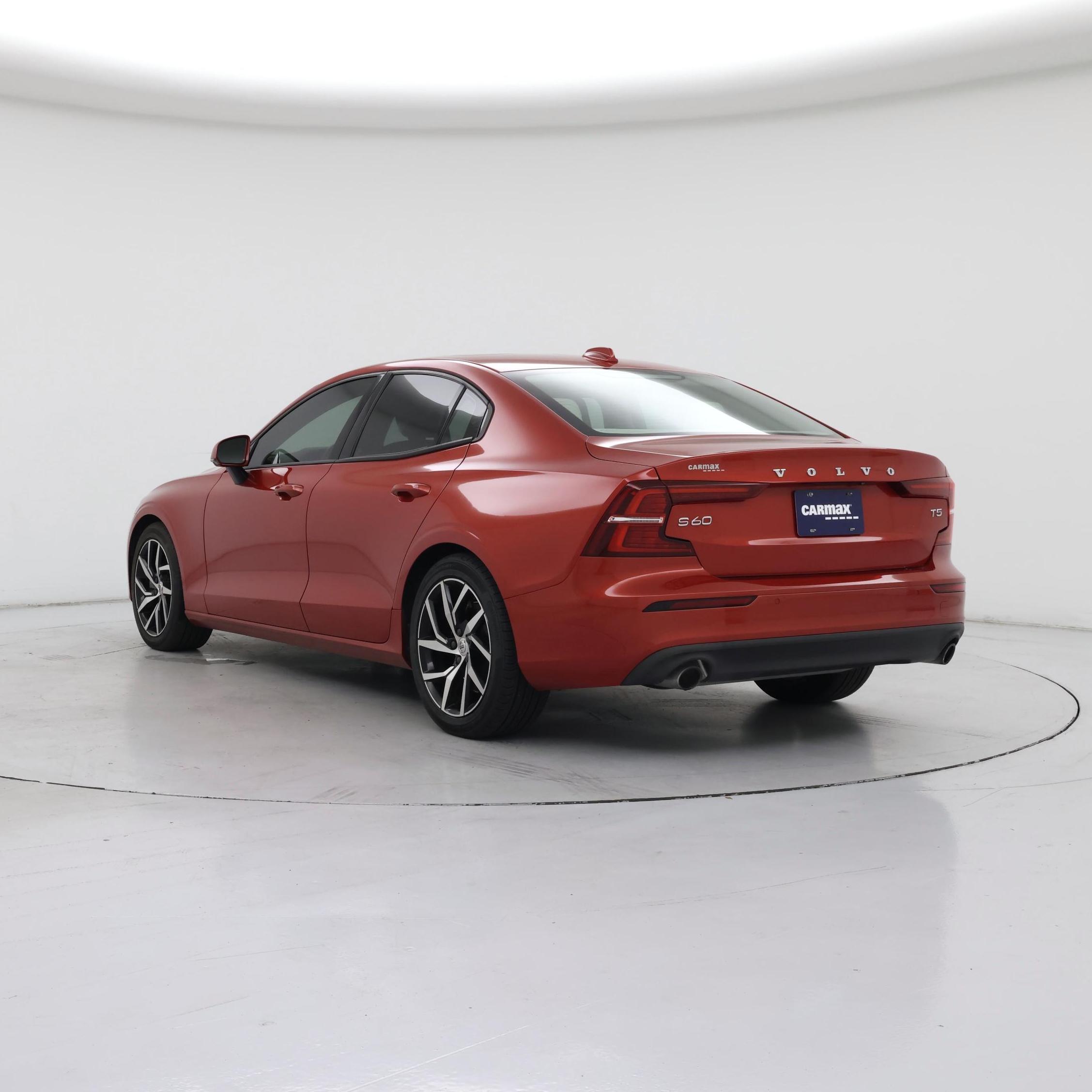 Thumbnail: 2019 Volvo S60 - 2