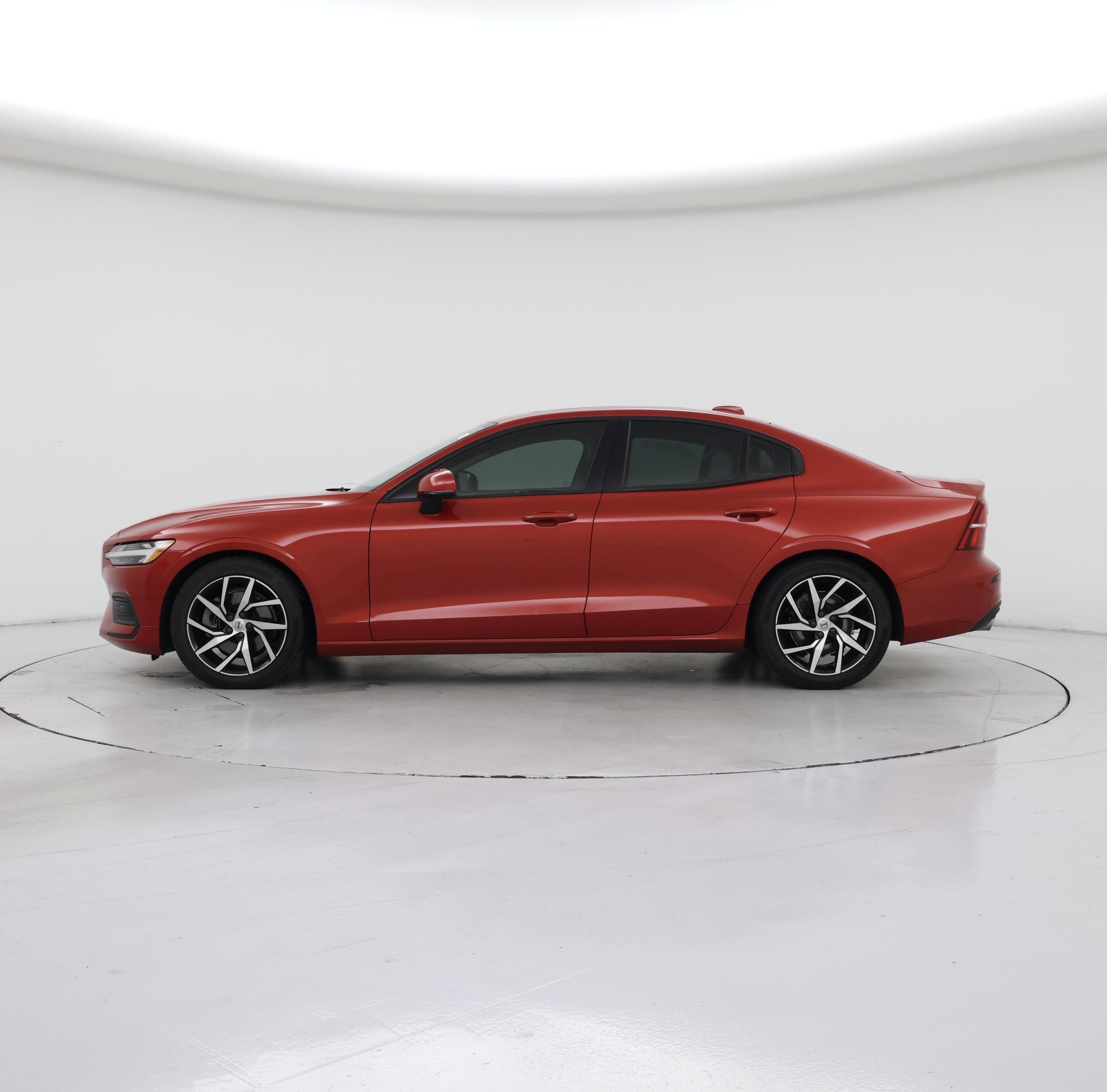 Thumbnail: 2019 Volvo S60 - 3