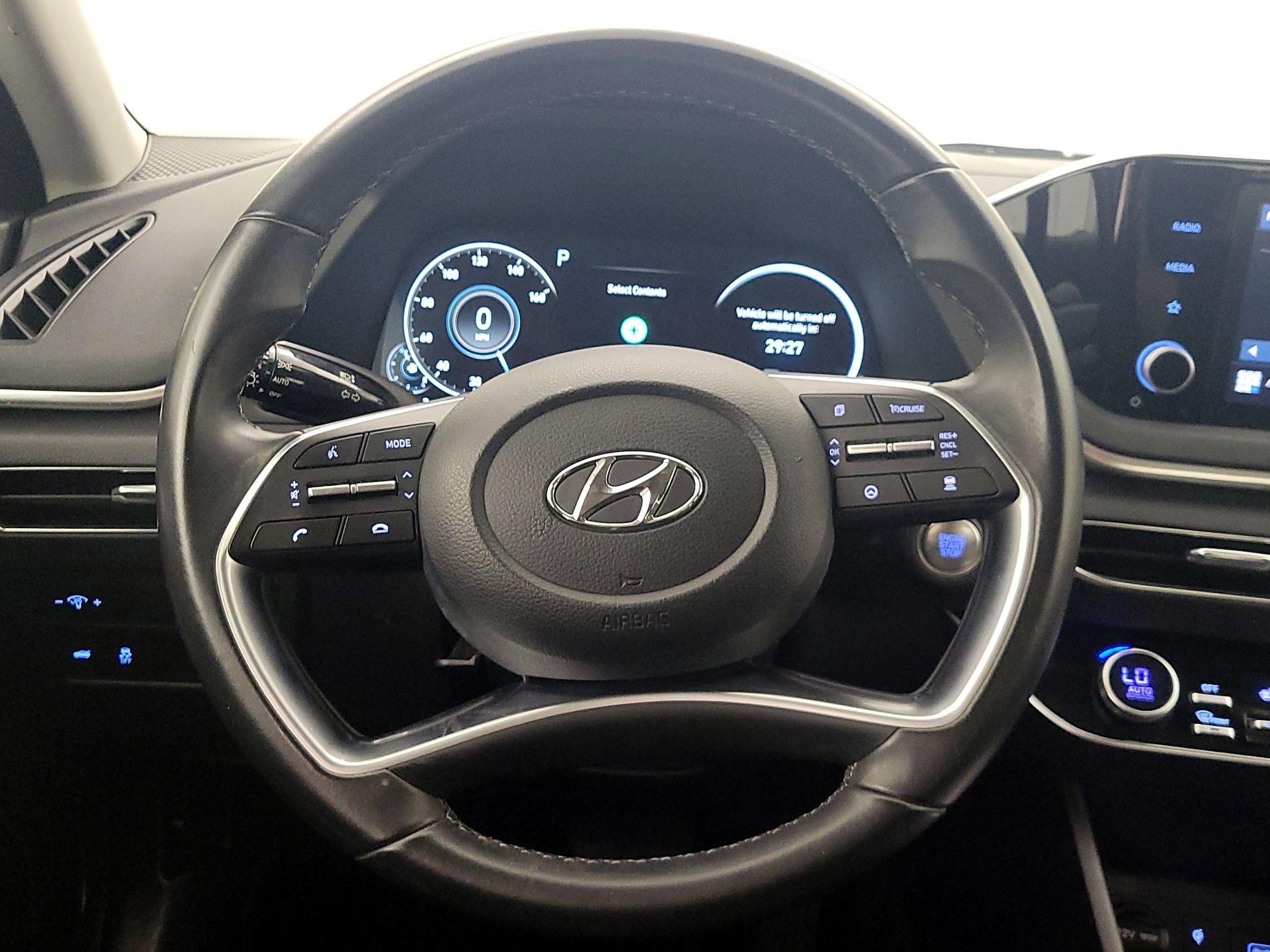 Thumbnail: 2022 Hyundai Sonata - 10