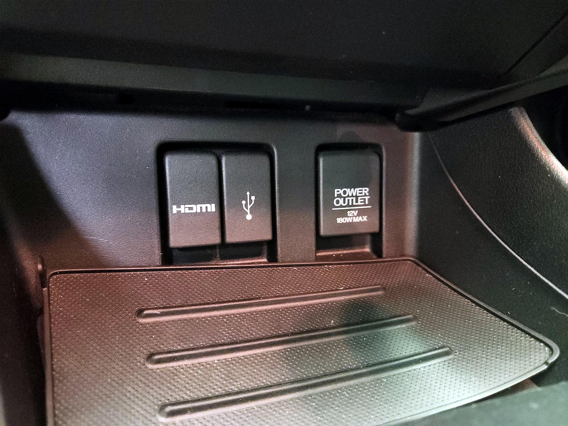 Thumbnail: 2015 Honda Civic - 18