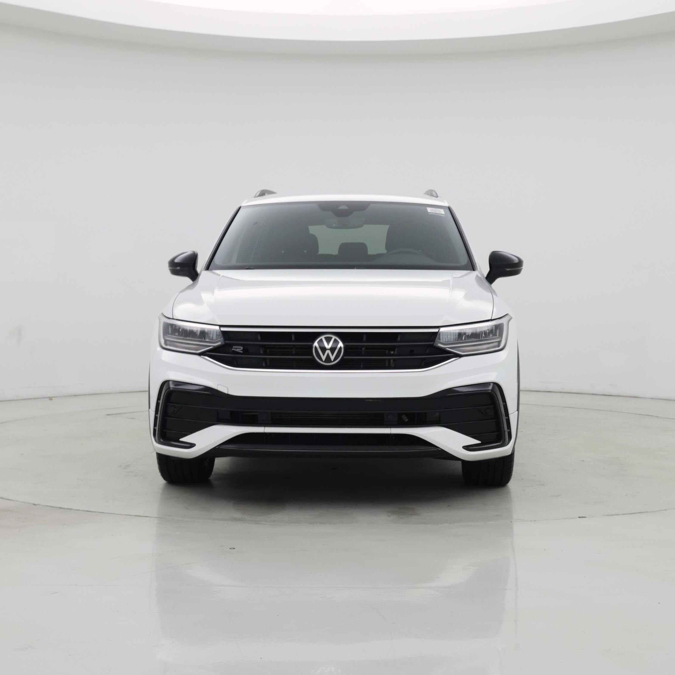 Thumbnail: 2022 Volkswagen Tiguan - 5