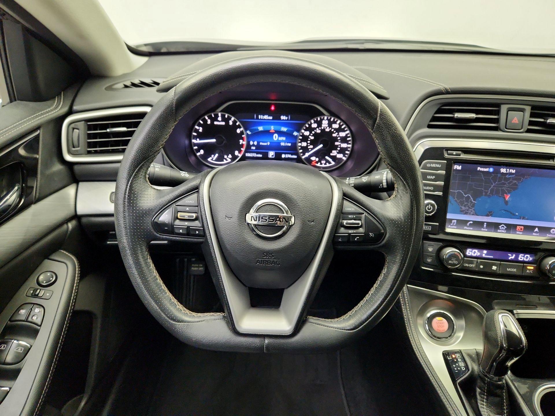 Thumbnail: 2016 Nissan Maxima - 10