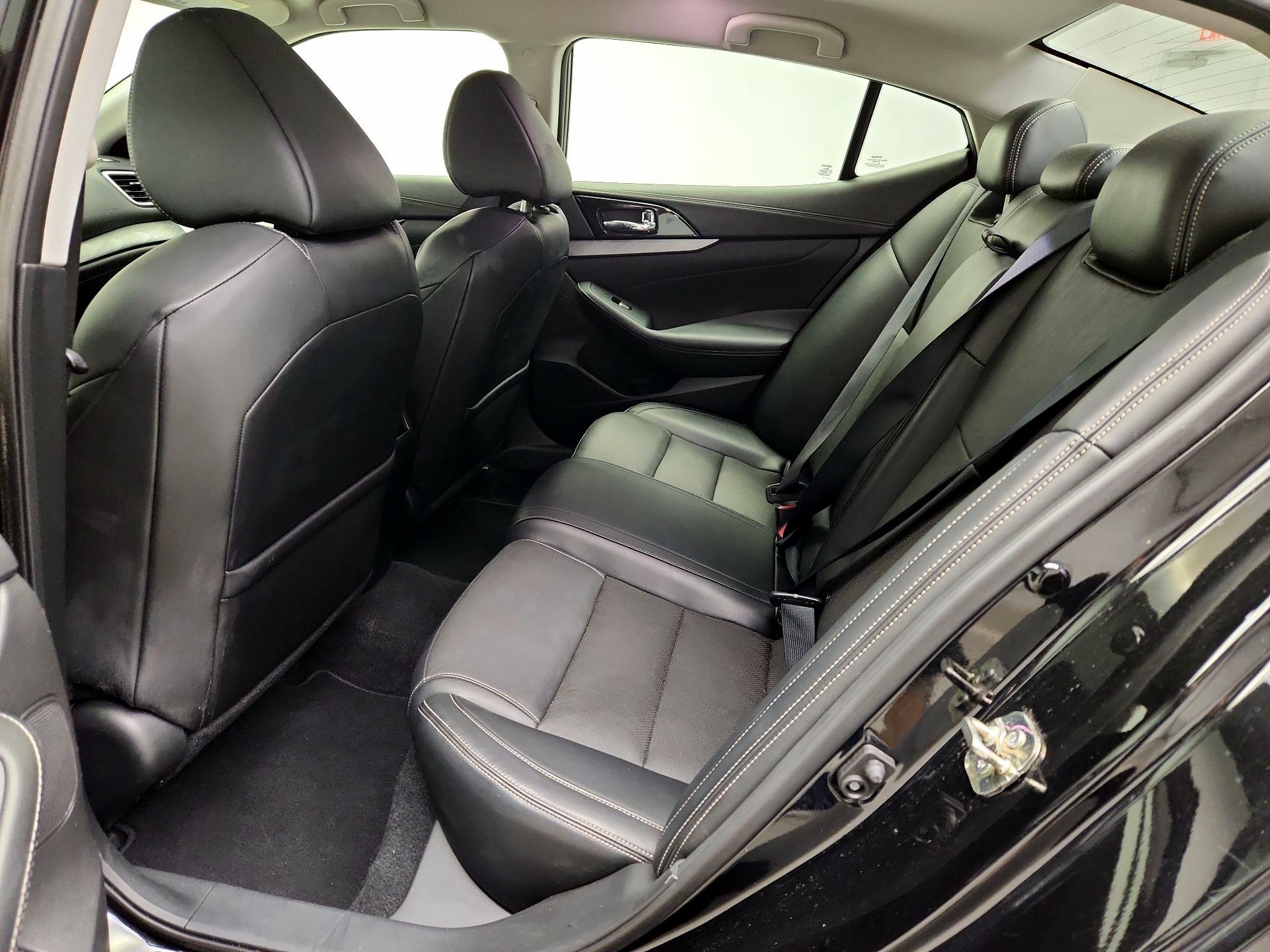 Thumbnail: 2016 Nissan Maxima - 20