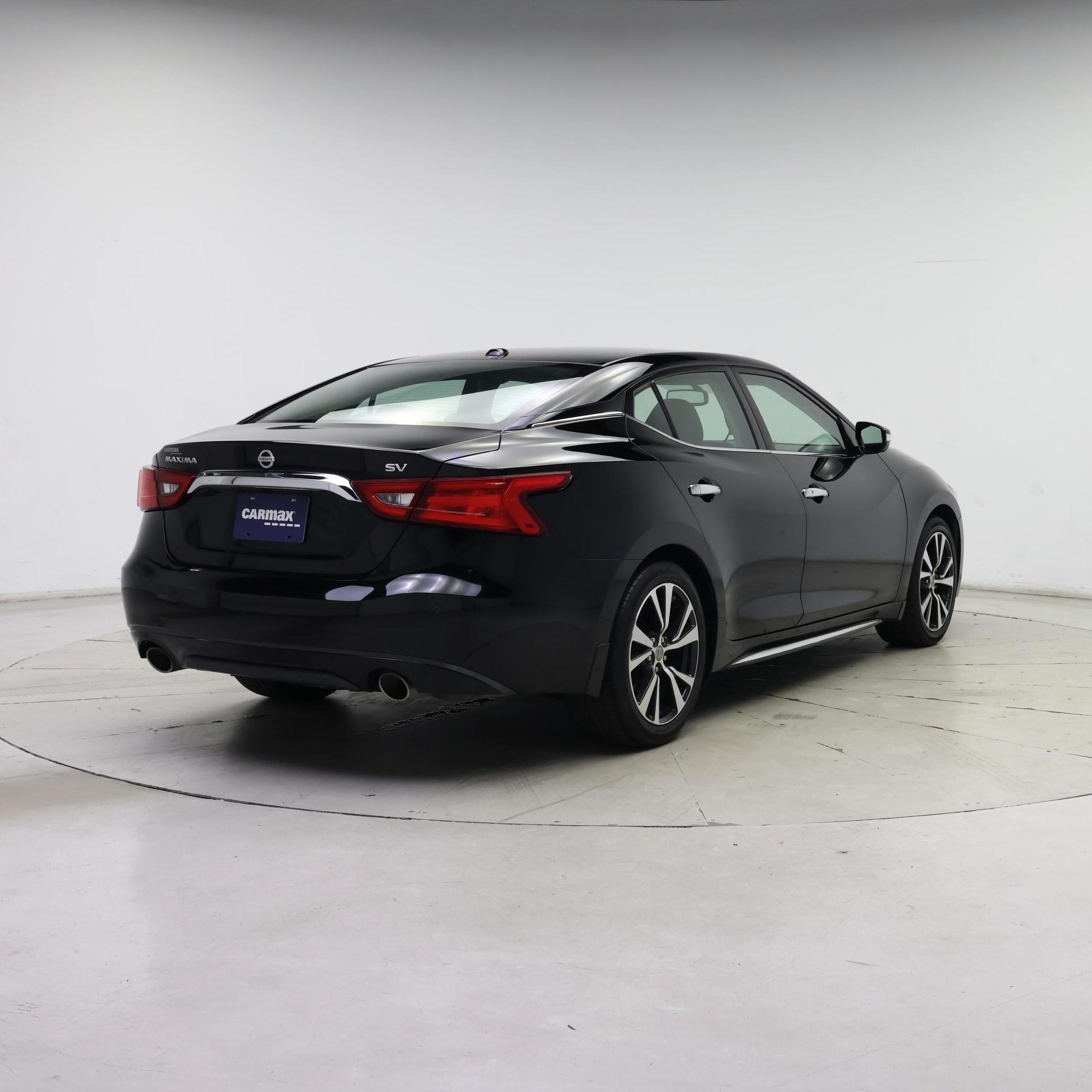 Thumbnail: 2016 Nissan Maxima - 8
