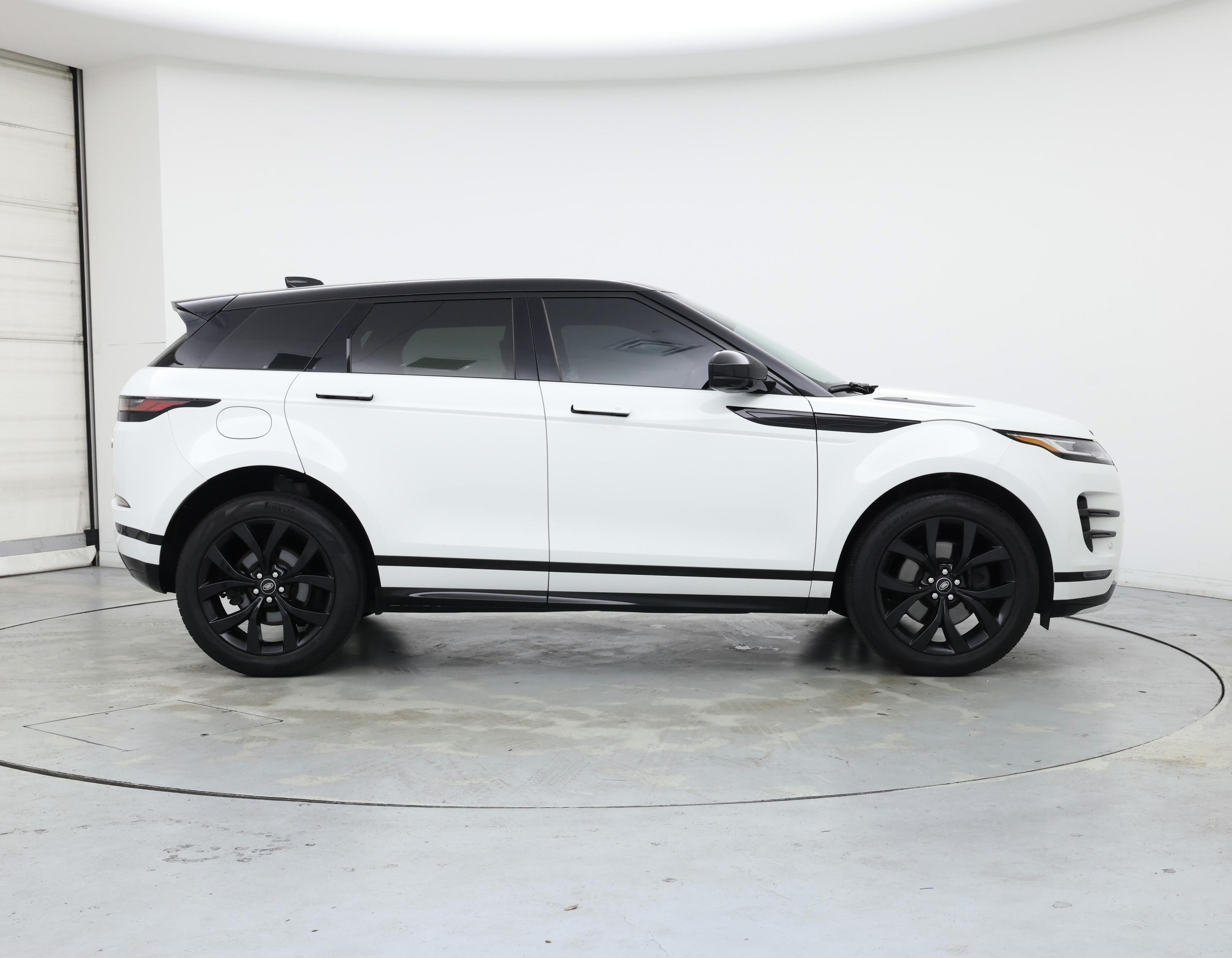 Thumbnail: 2022 Land Rover Range Rover Evoque - 7