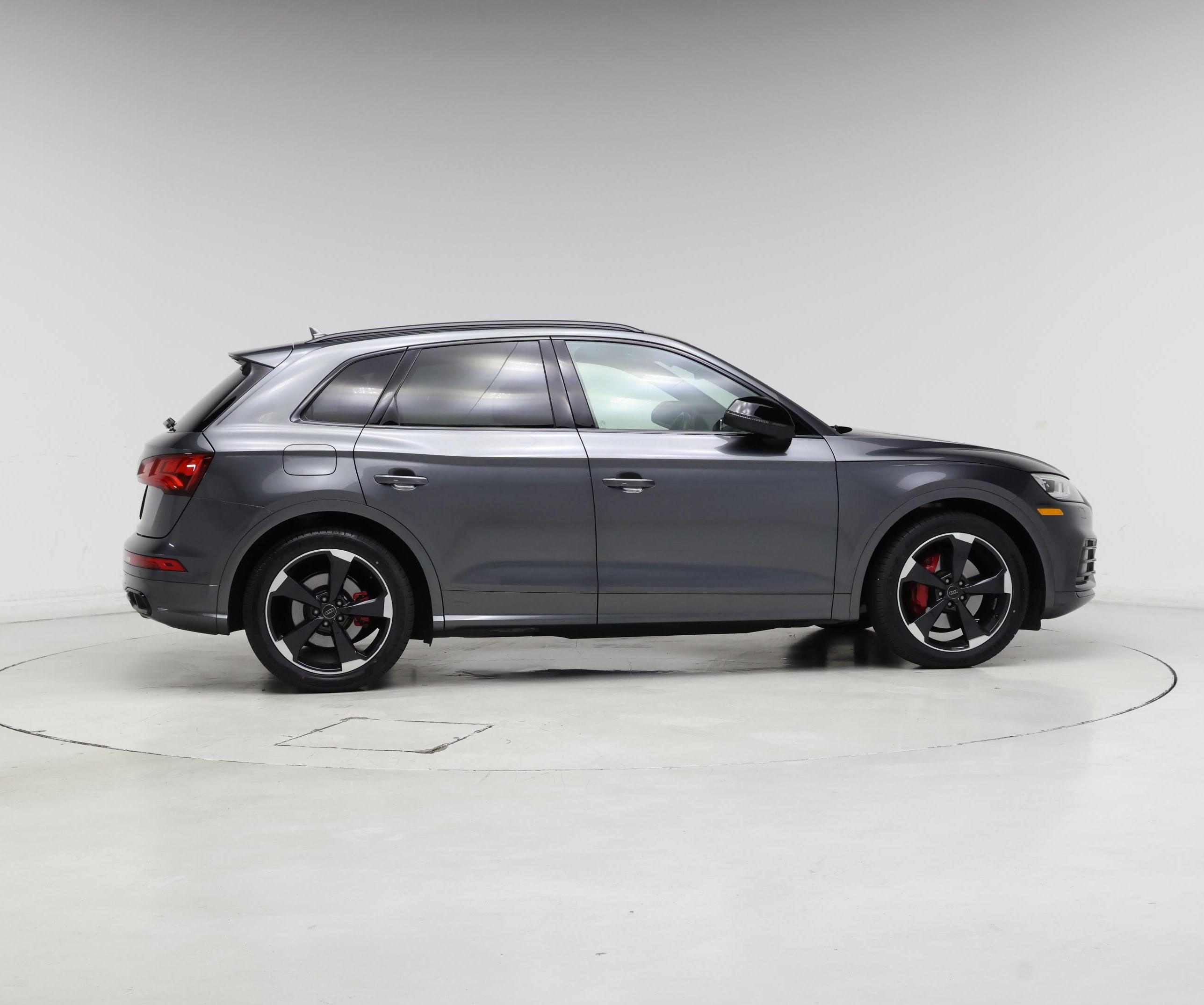 Thumbnail: 2019 Audi SQ5 - 7
