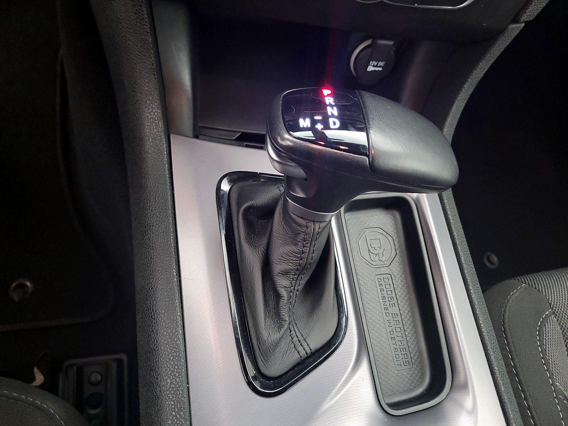 Thumbnail: 2022 Dodge Charger - 15