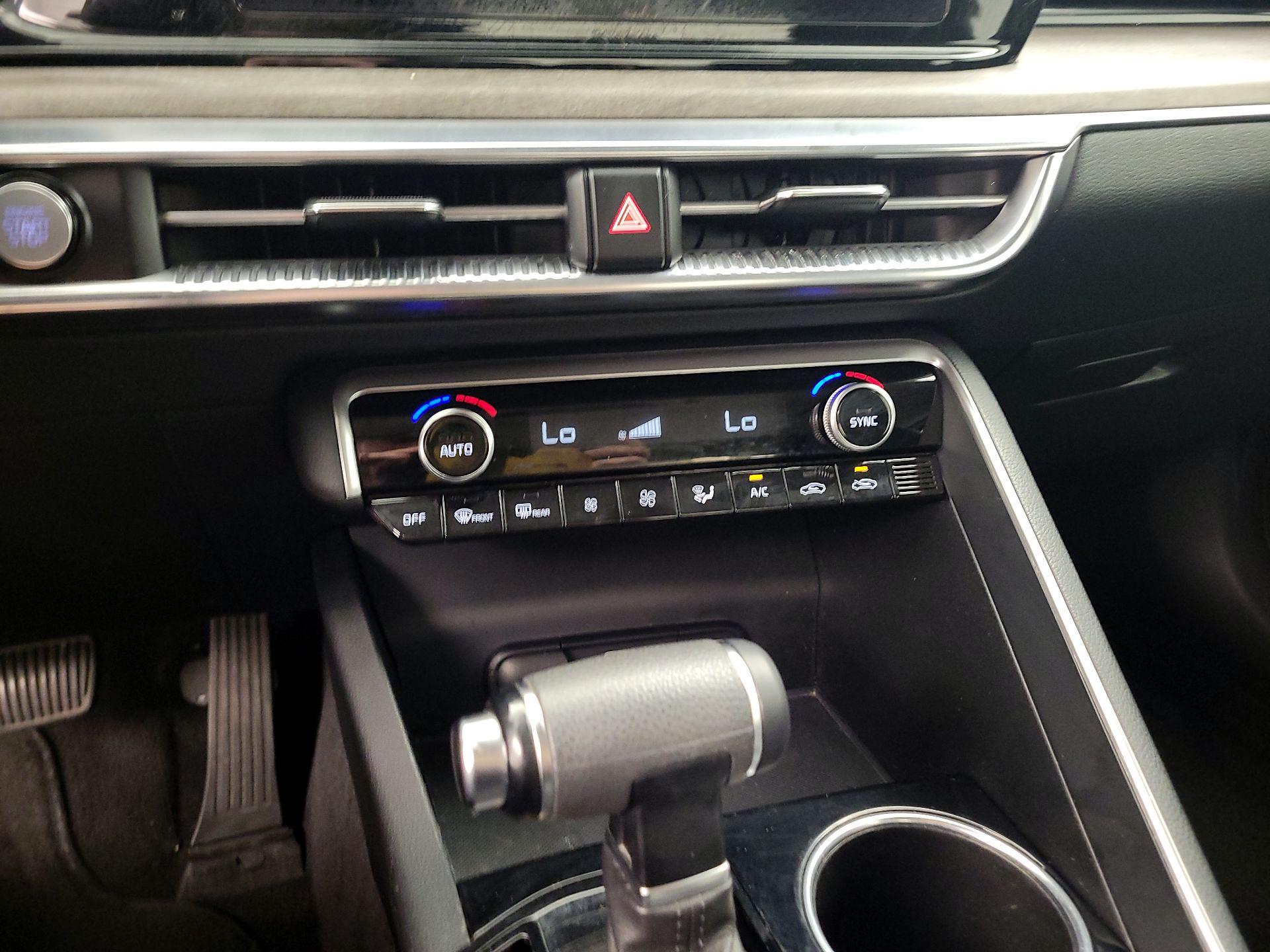 Thumbnail: 2021 Kia K5 - 16