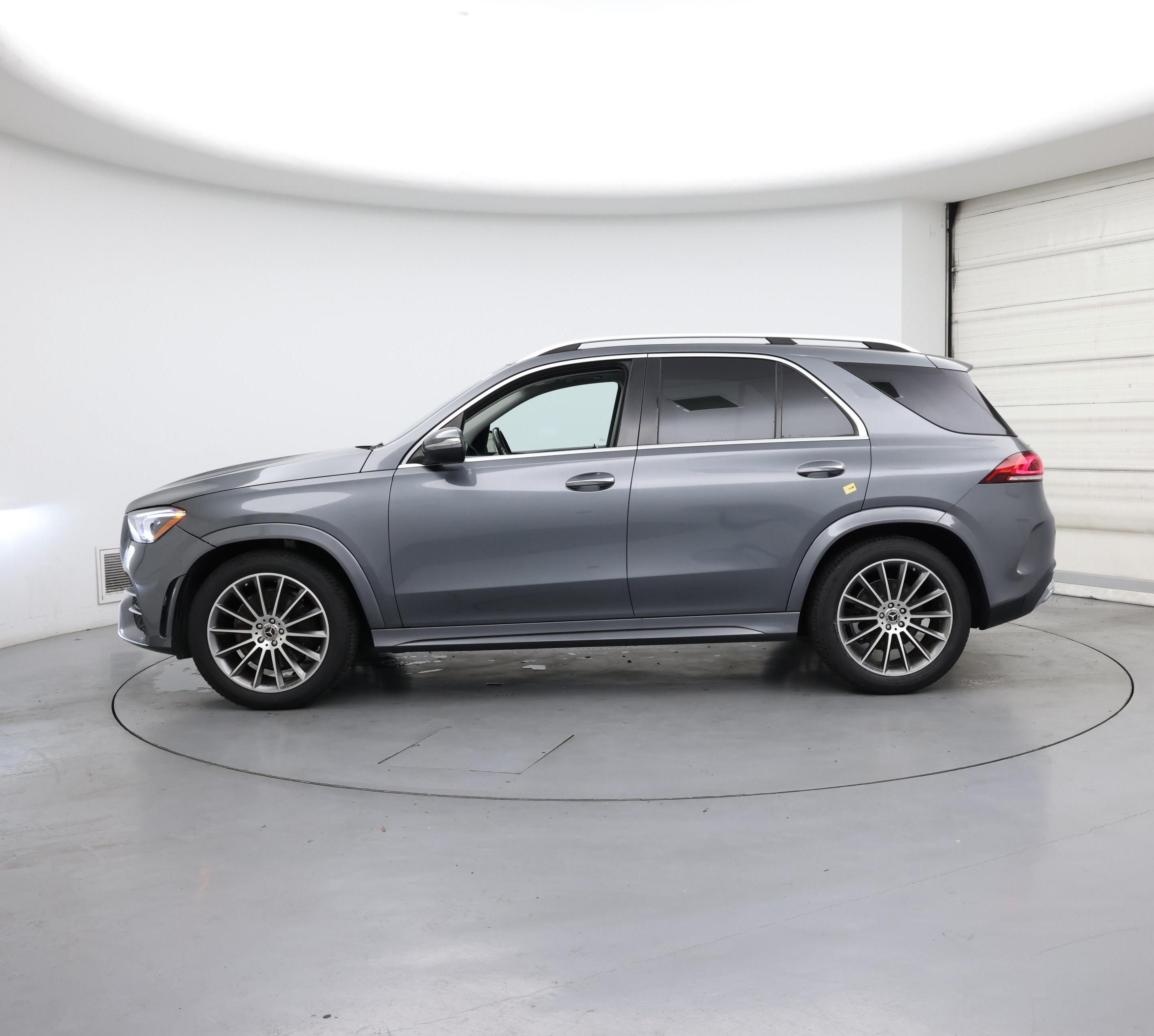 Thumbnail: 2020 Mercedes-Benz GLE - 3