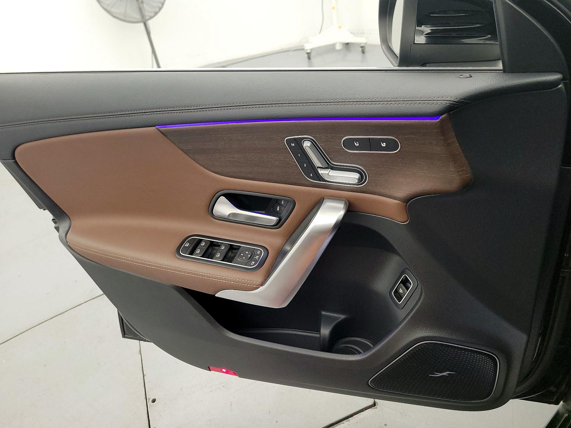 Thumbnail: 2020 Mercedes-Benz A-Class - 12