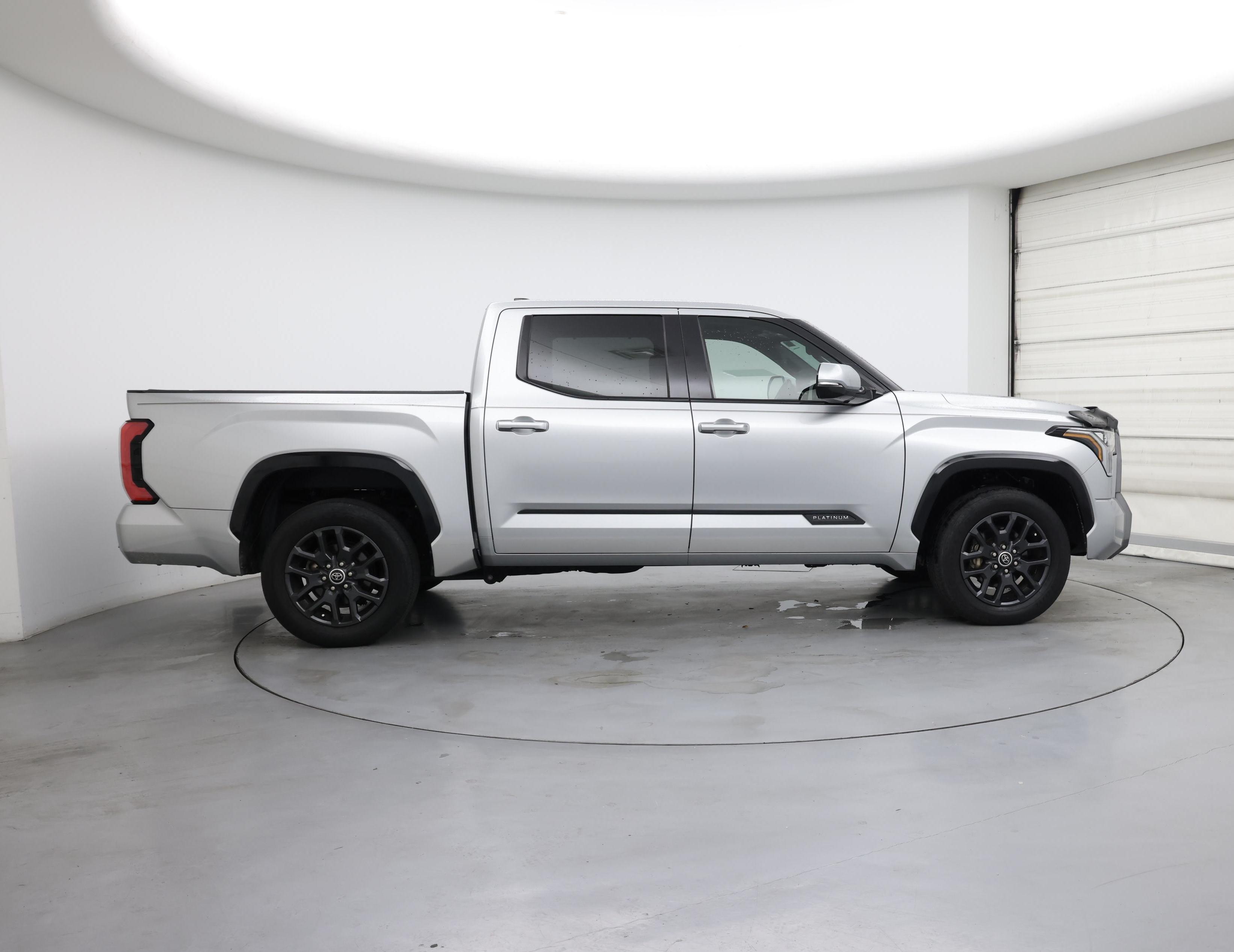 Thumbnail: 2023 Toyota Tundra - 7
