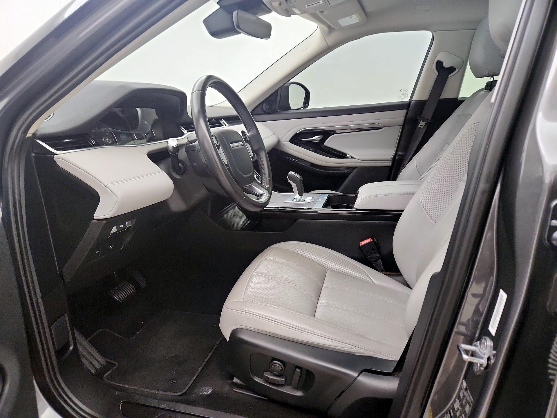 Thumbnail: 2020 Land Rover Range Rover Evoque - 11