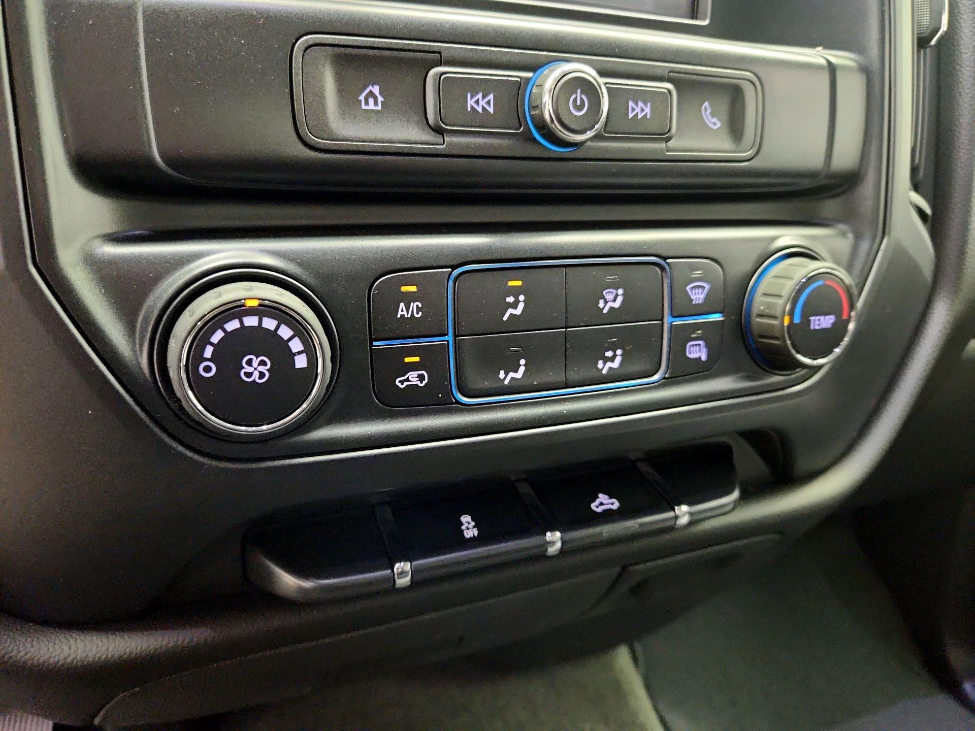 Thumbnail: 2018 Chevrolet Silverado 1500 - 16