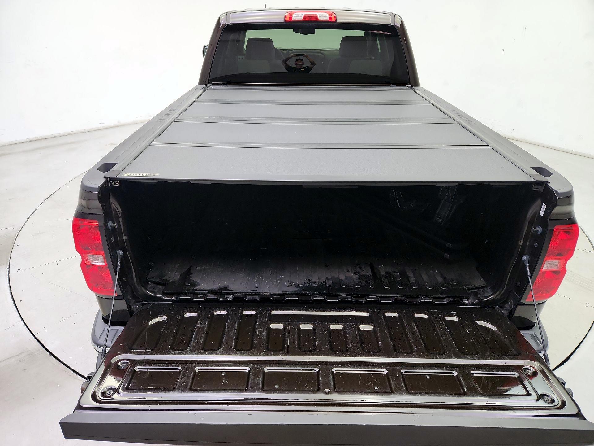 Thumbnail: 2018 Chevrolet Silverado 1500 - 20