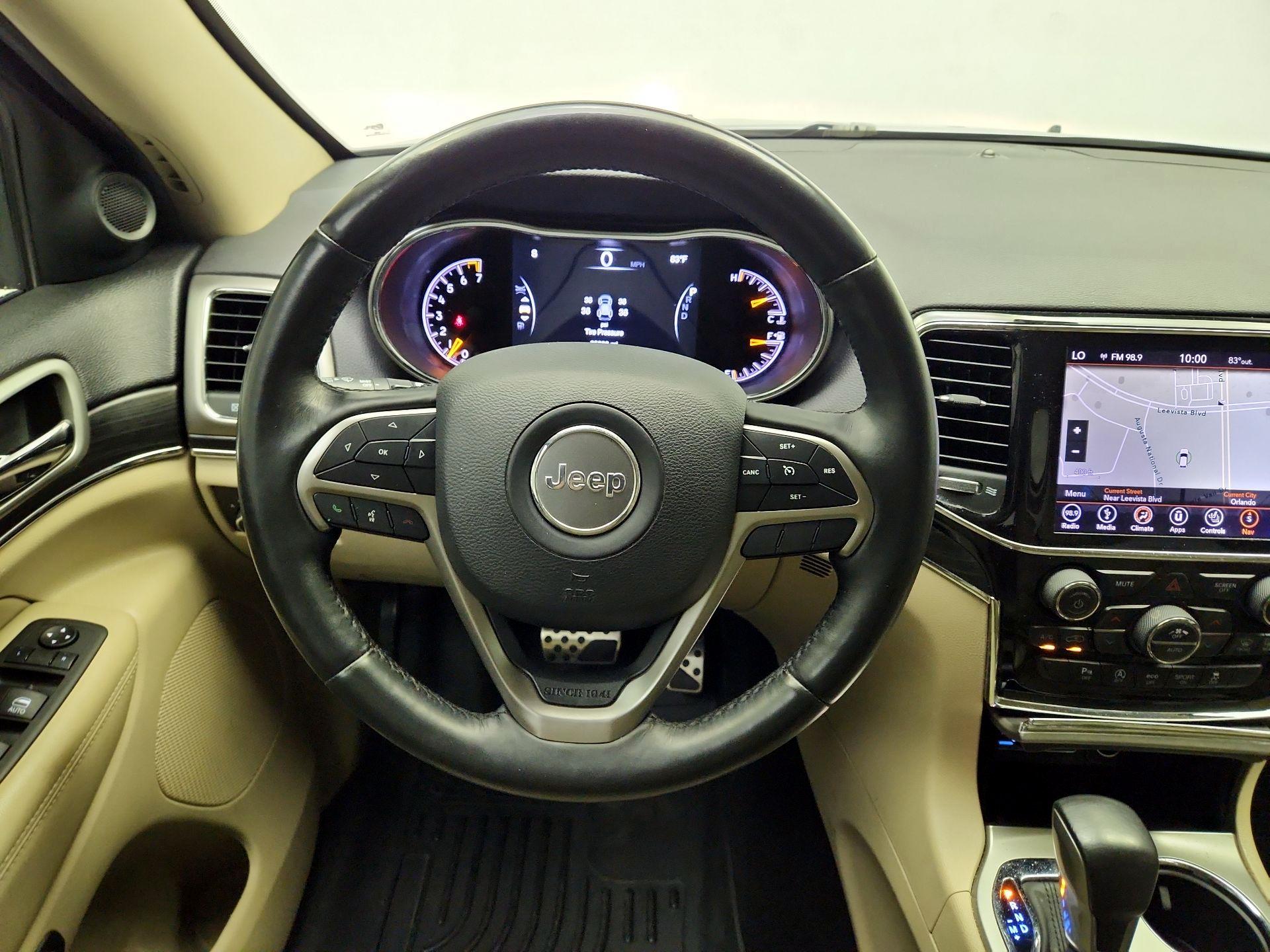 Thumbnail: 2019 Jeep Grand Cherokee - 10