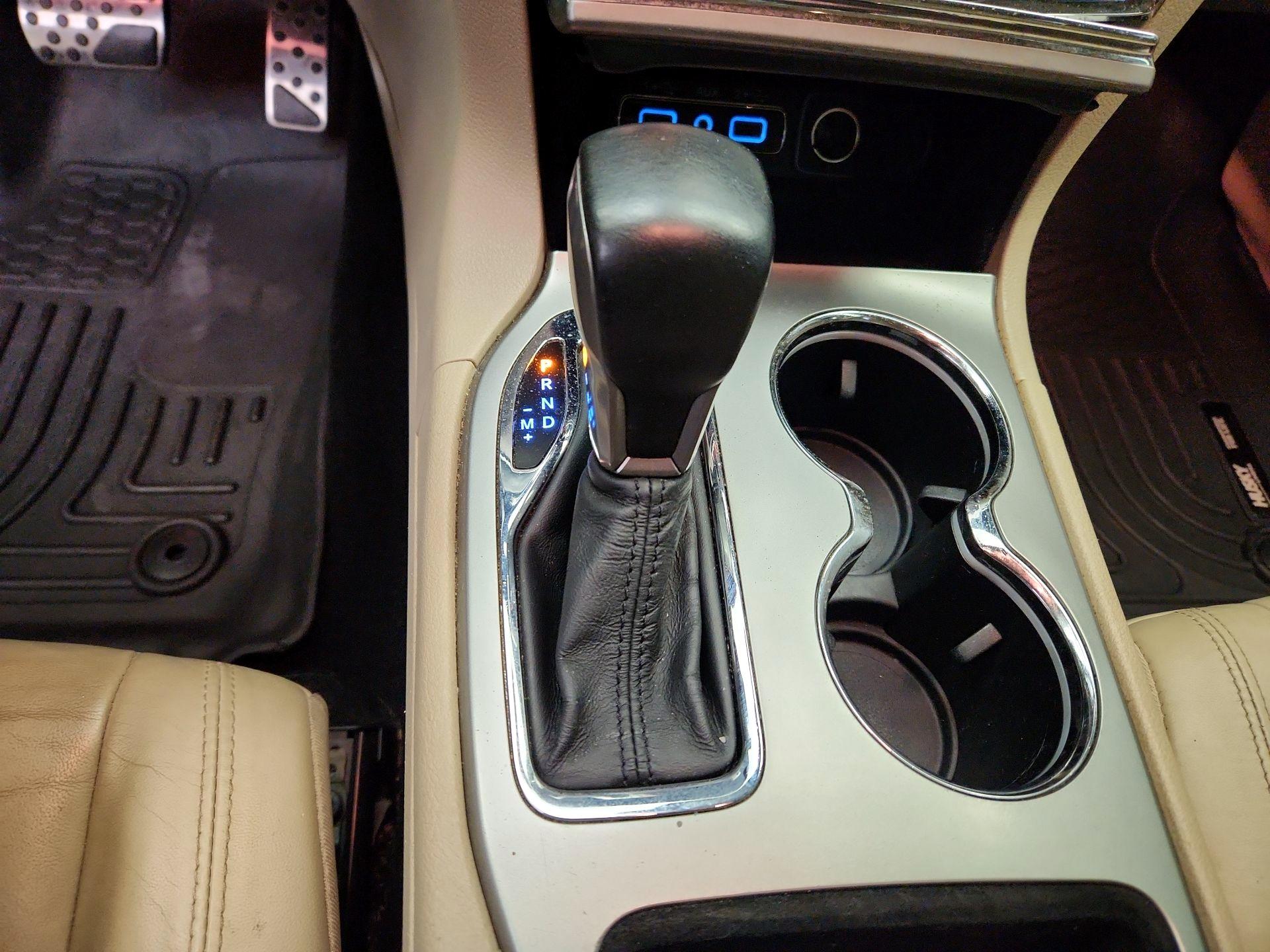 Thumbnail: 2019 Jeep Grand Cherokee - 18
